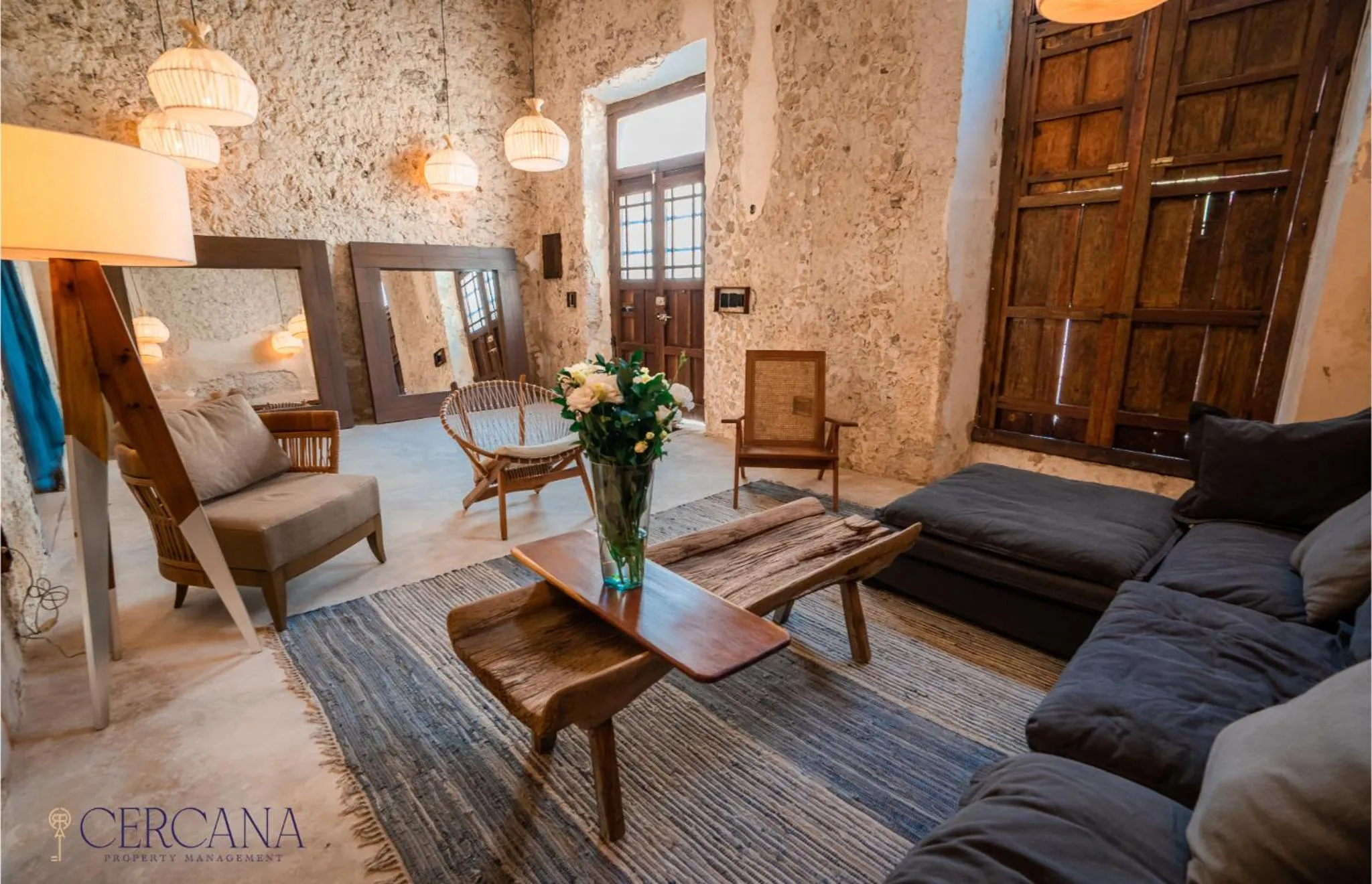 Living room in Casa Mandarina 4BDR by Cercana