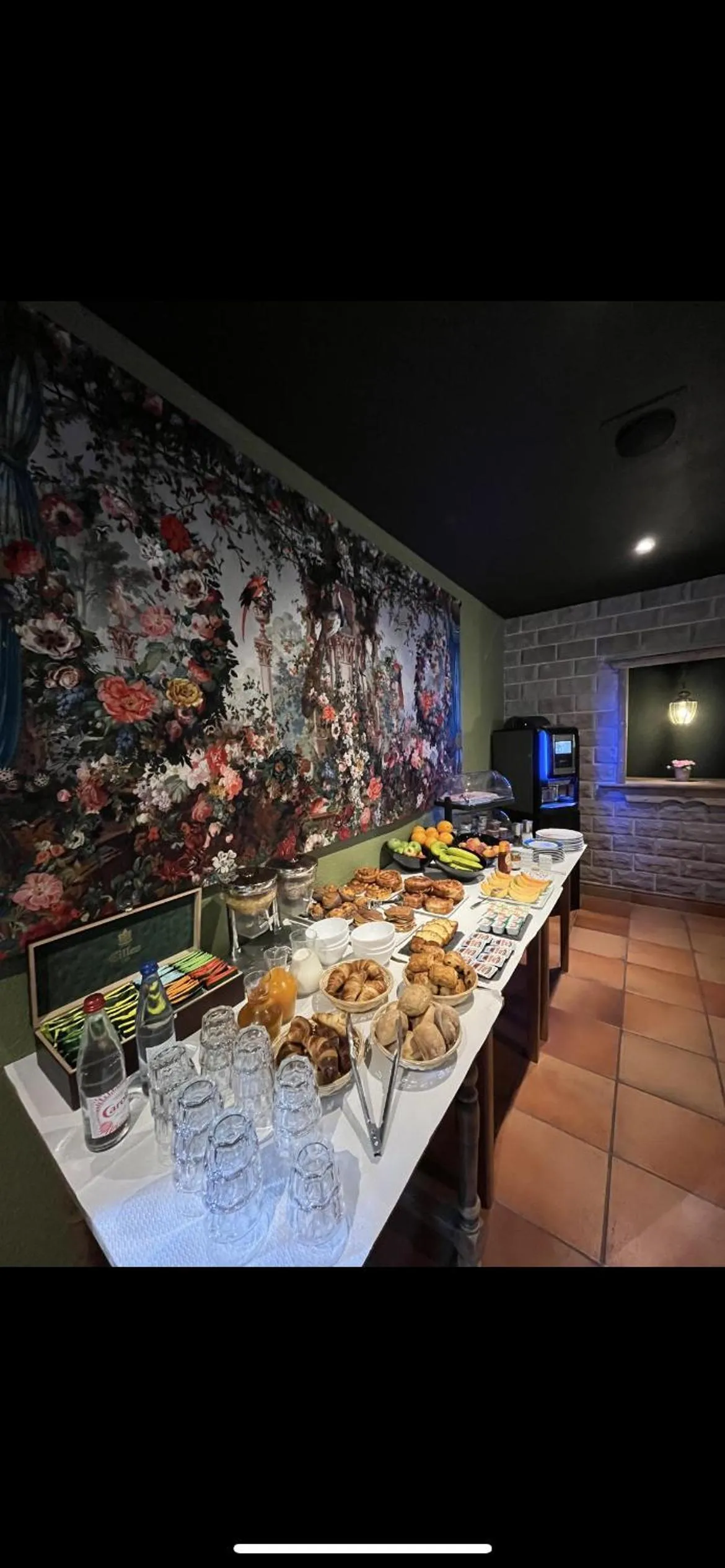 Breakfast in Le Château du Landsberg