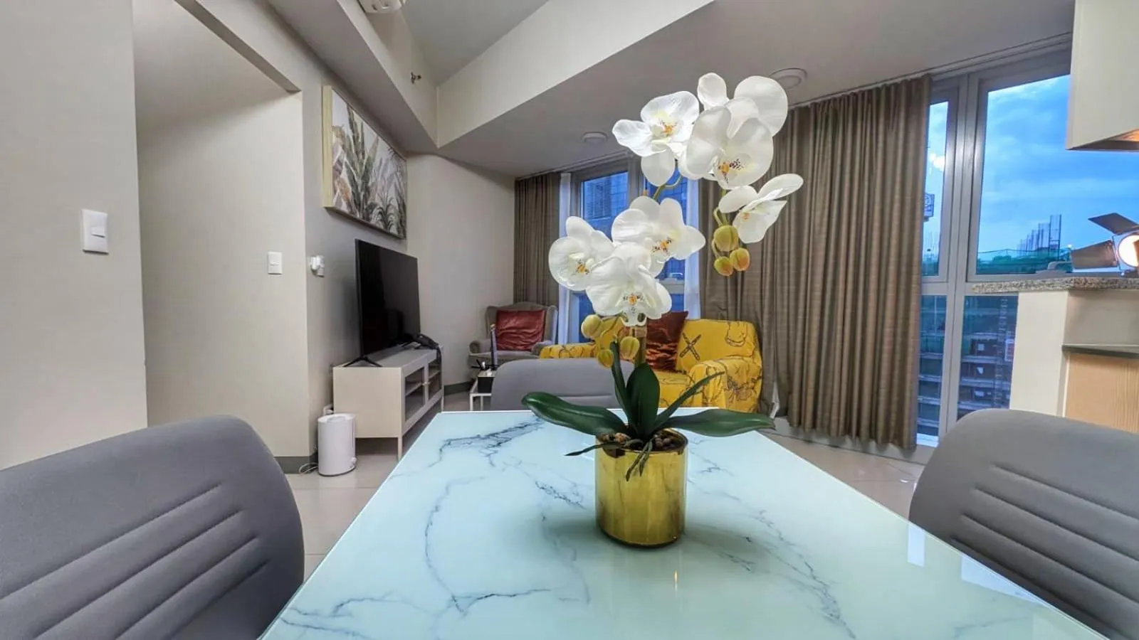 EG Private House -BGC UPTOWN