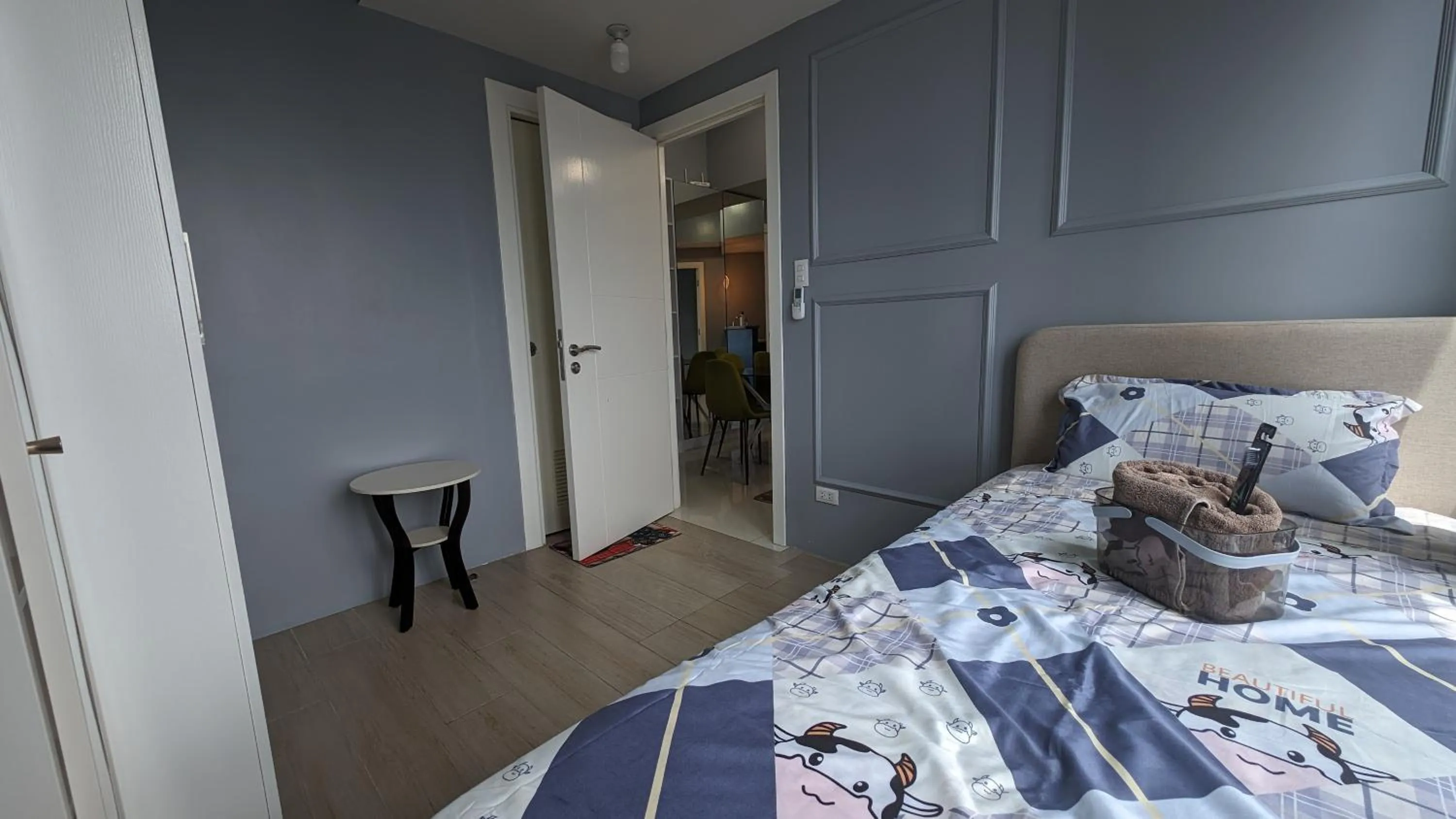 Bed in EG Private House -BGC UPTOWN