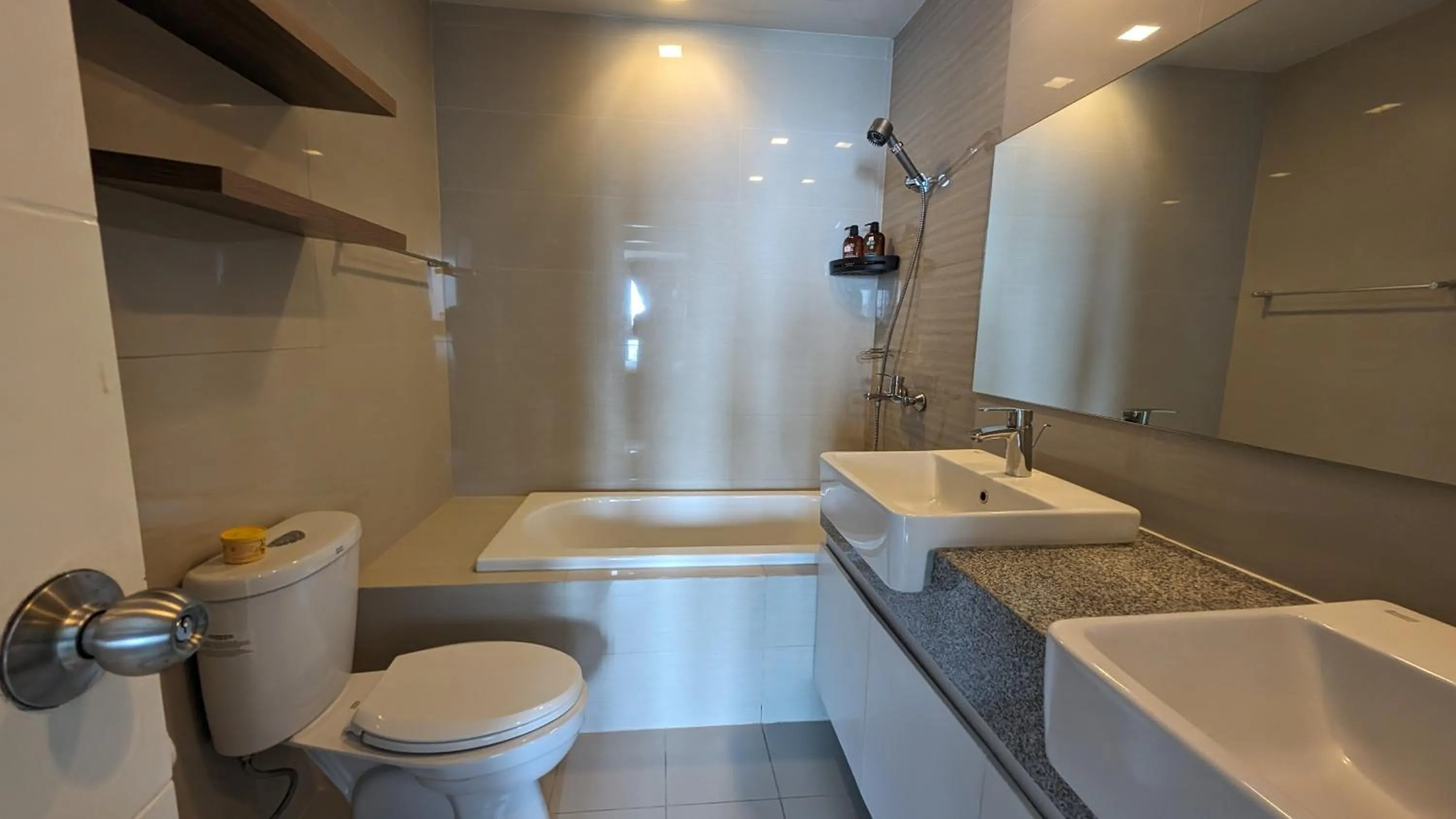 EG Private House -BGC UPTOWN