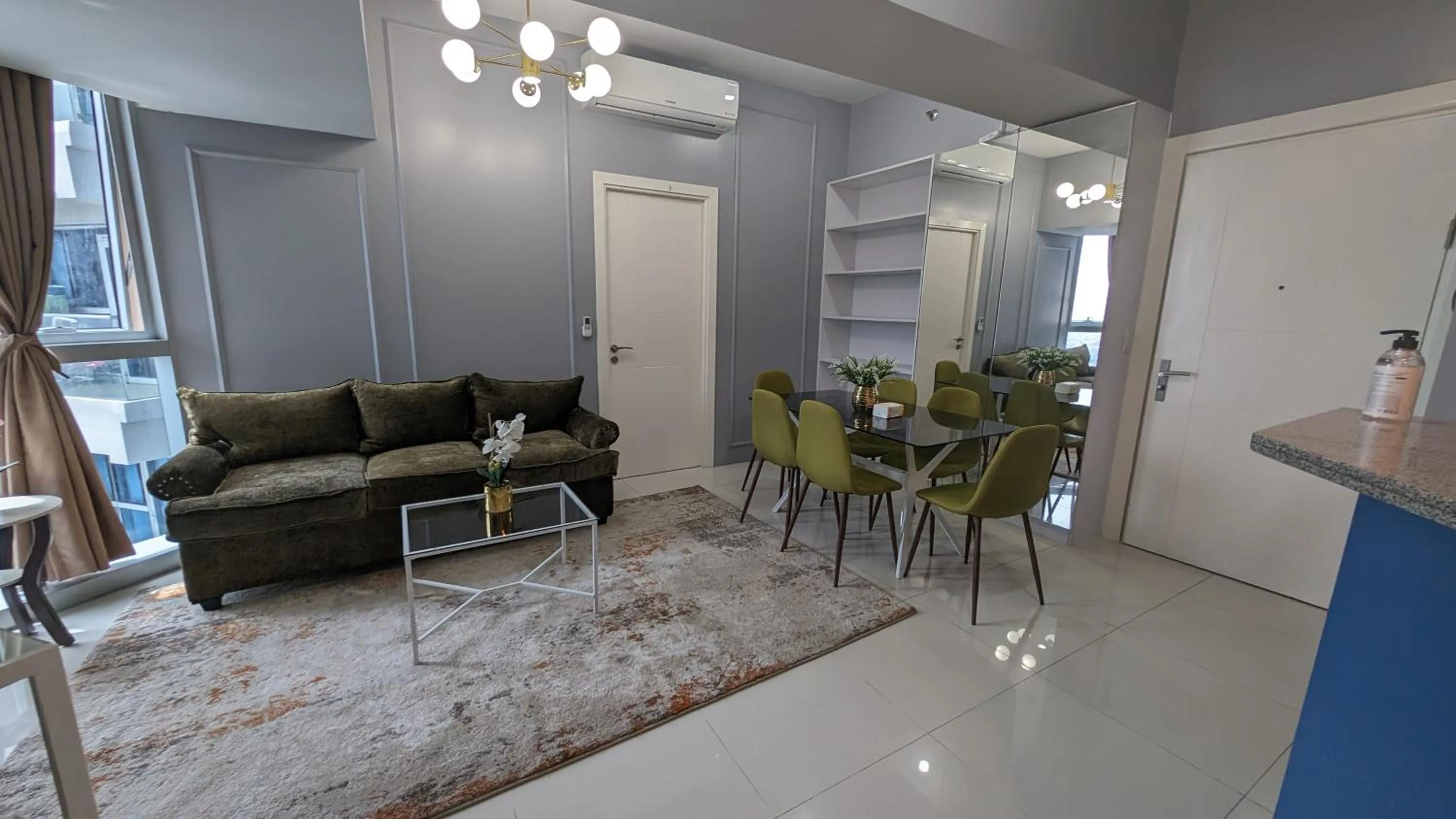 Living room in EG Private House -BGC UPTOWN