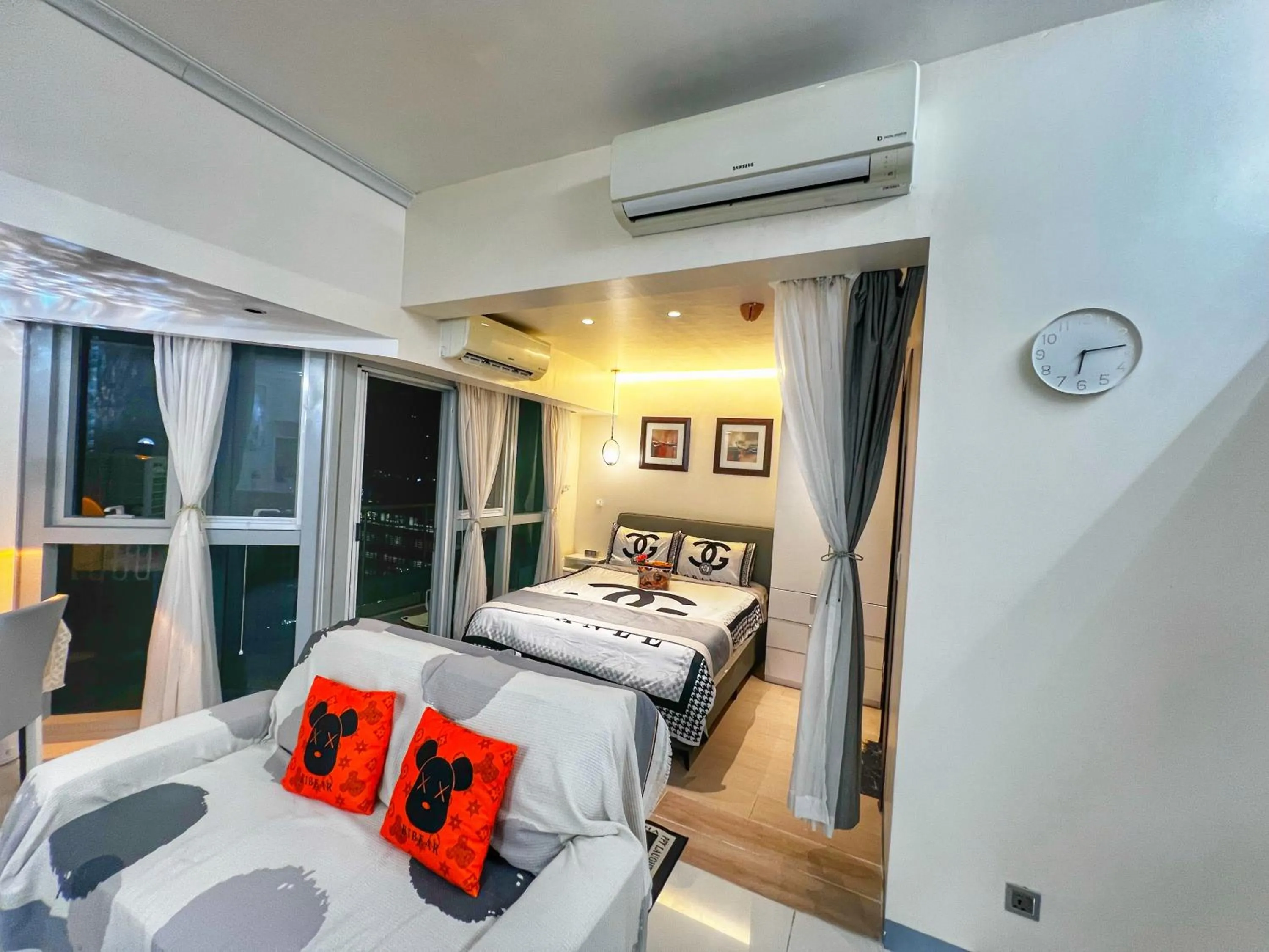 Bed in EG Private House -BGC UPTOWN