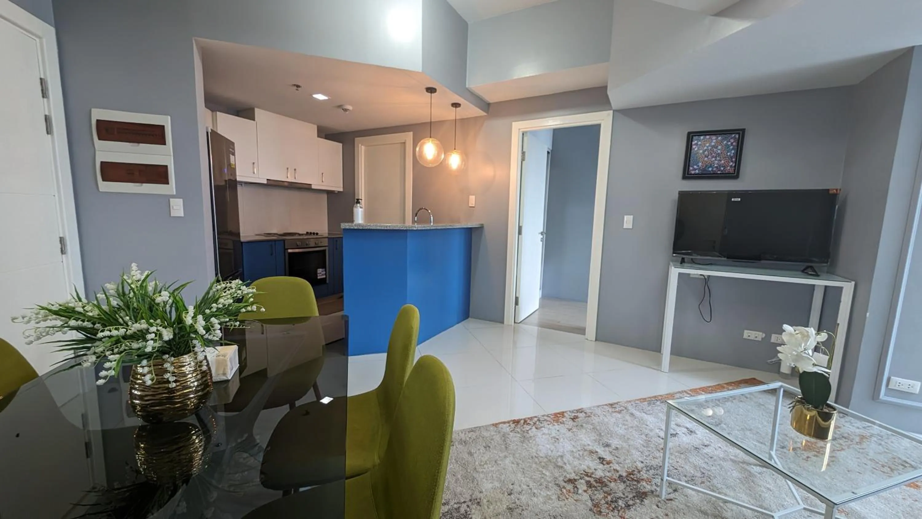 TV and multimedia in EG Private House -BGC UPTOWN