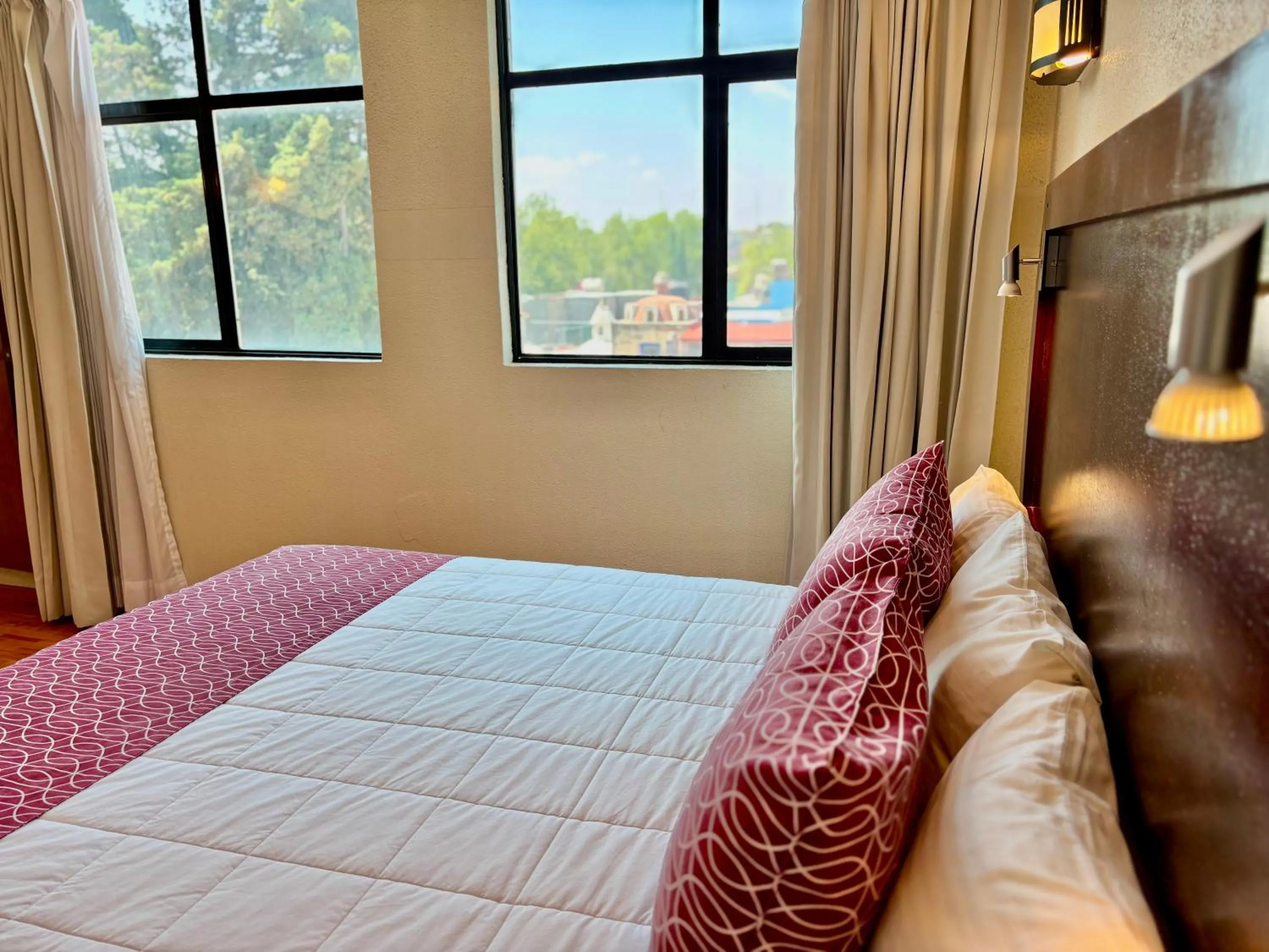 Bed in Hotel Alifer