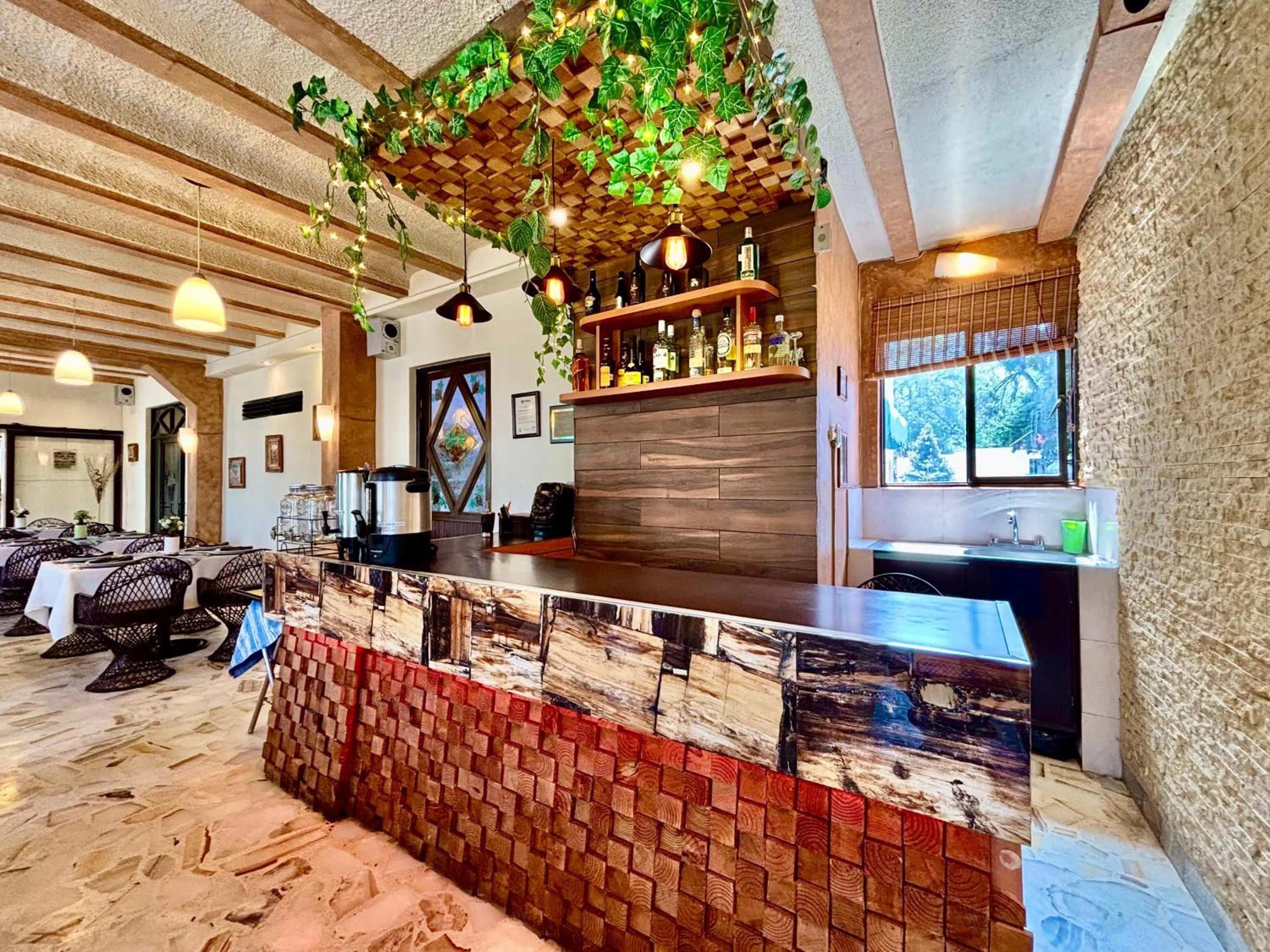 Lounge or bar in Hotel Alifer