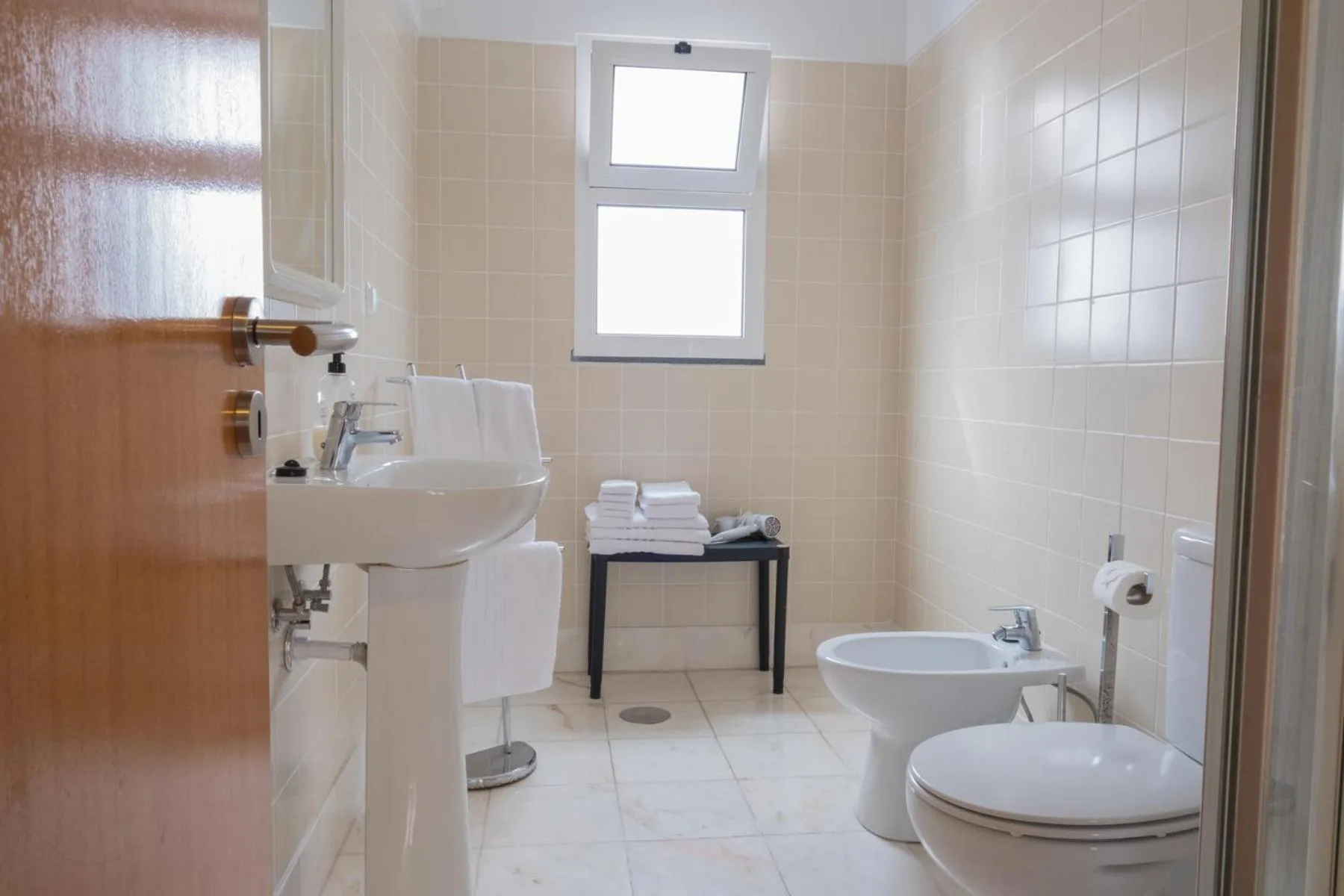 Toilet in Apartments Madeira Old Town