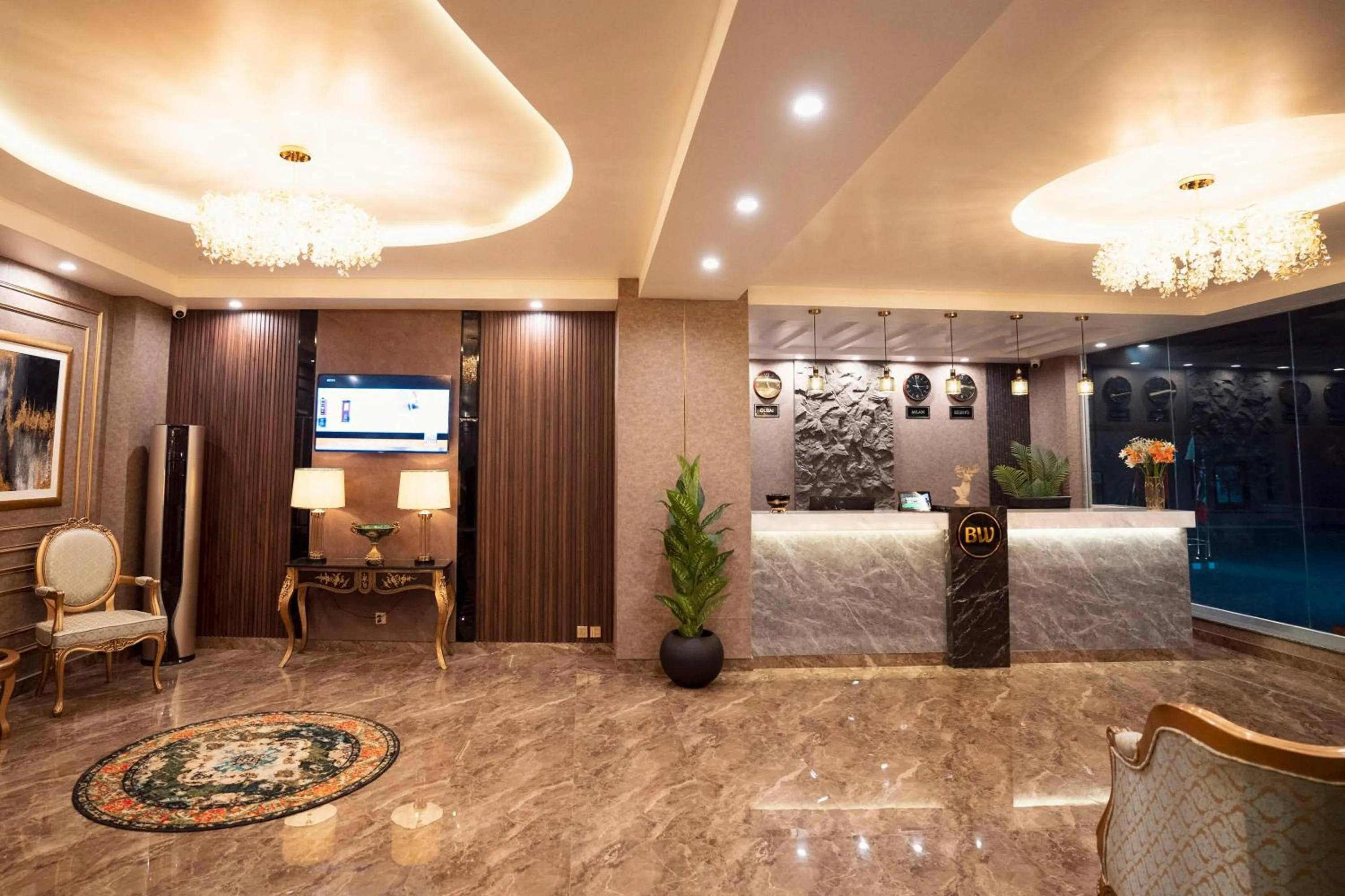 Lobby or reception in Best Western Faisalabad