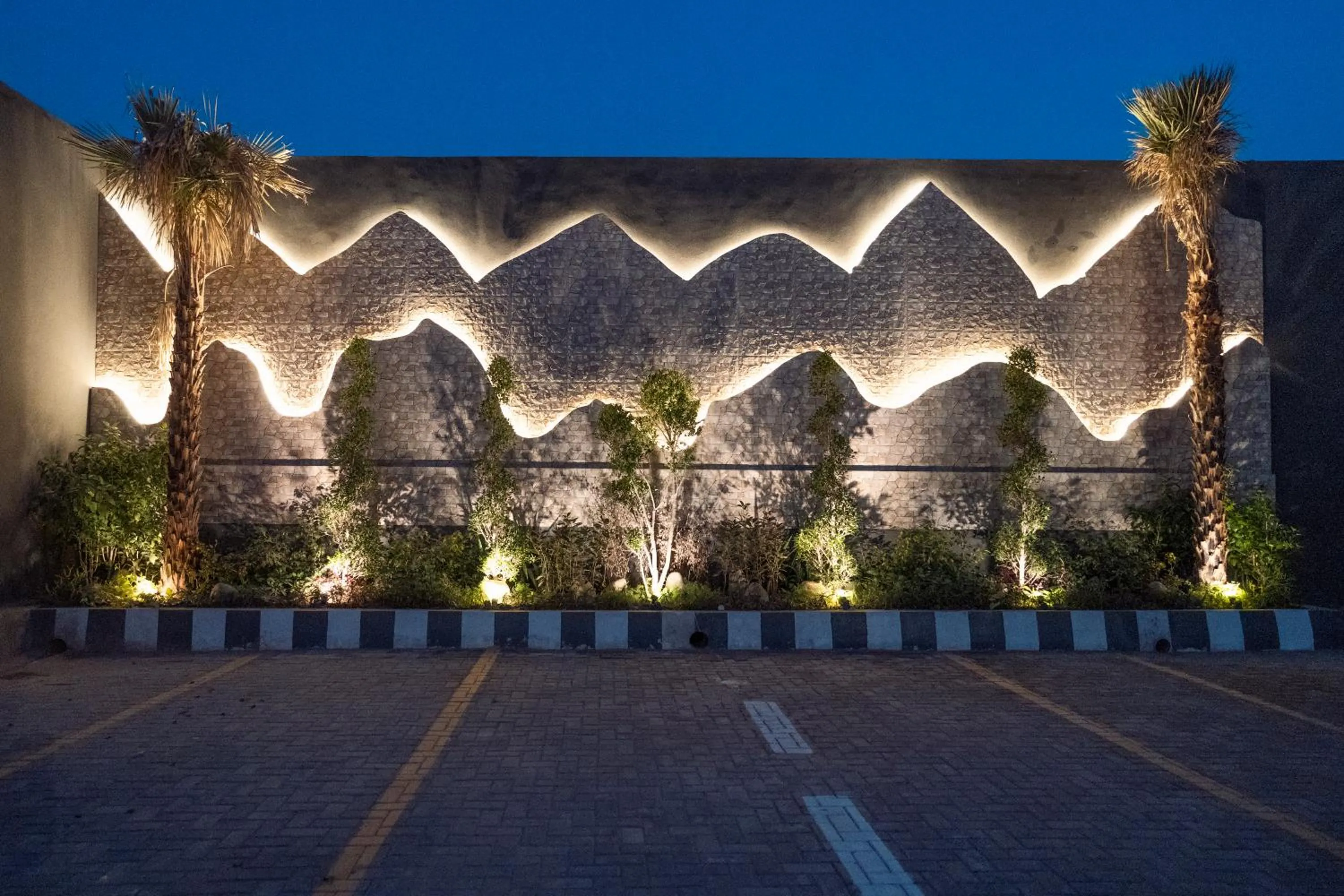 Property building in Best Western Faisalabad