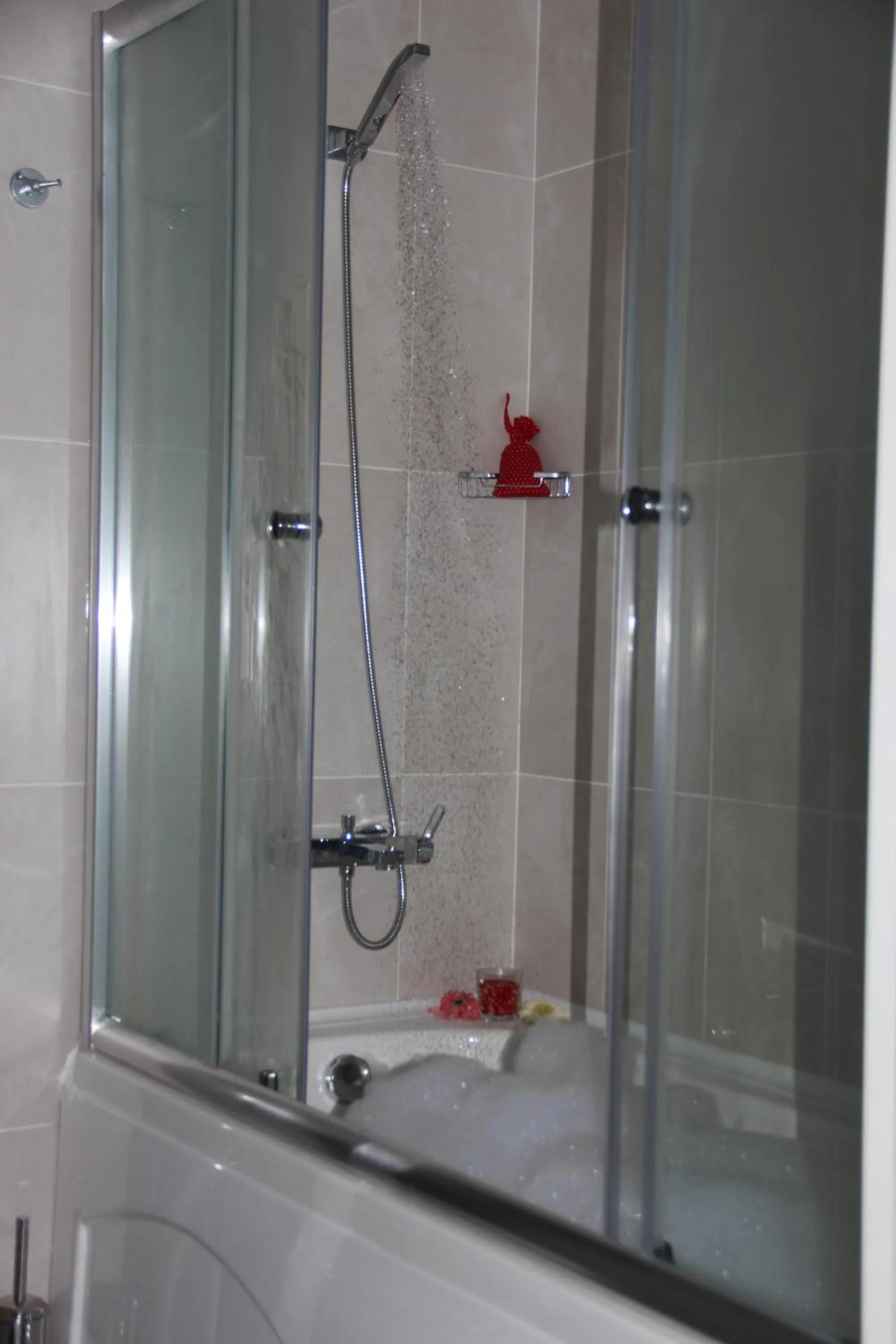 Shower in Era Palace Hotel
