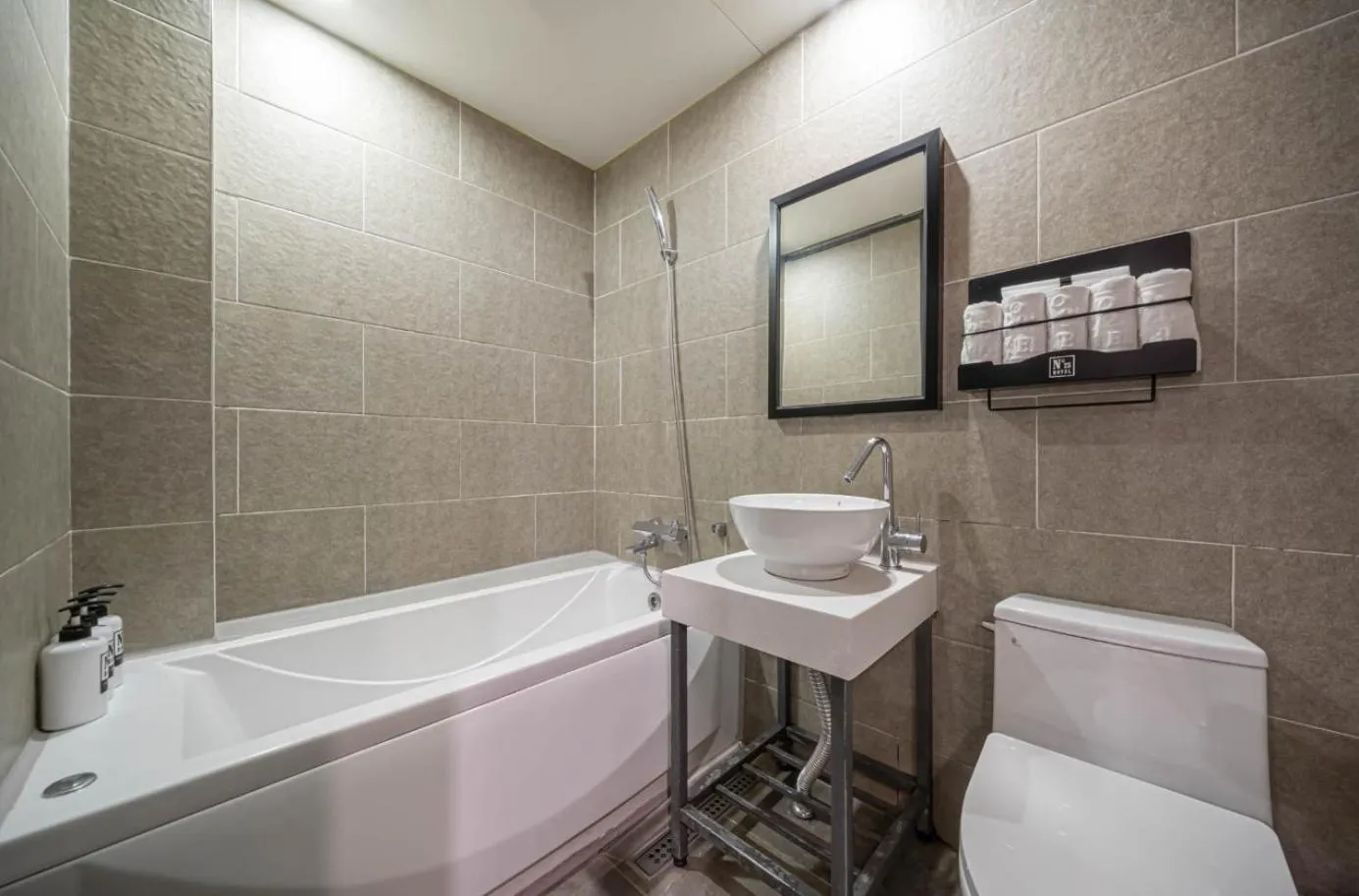 Bathroom in No 25 Hotel Gwangan