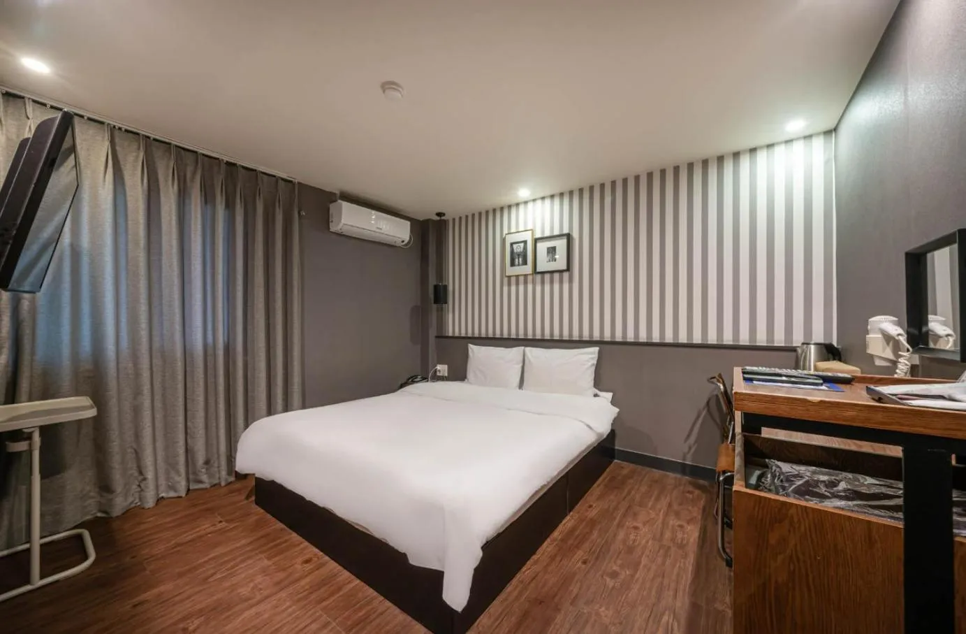 Bed in No 25 Hotel Gwangan