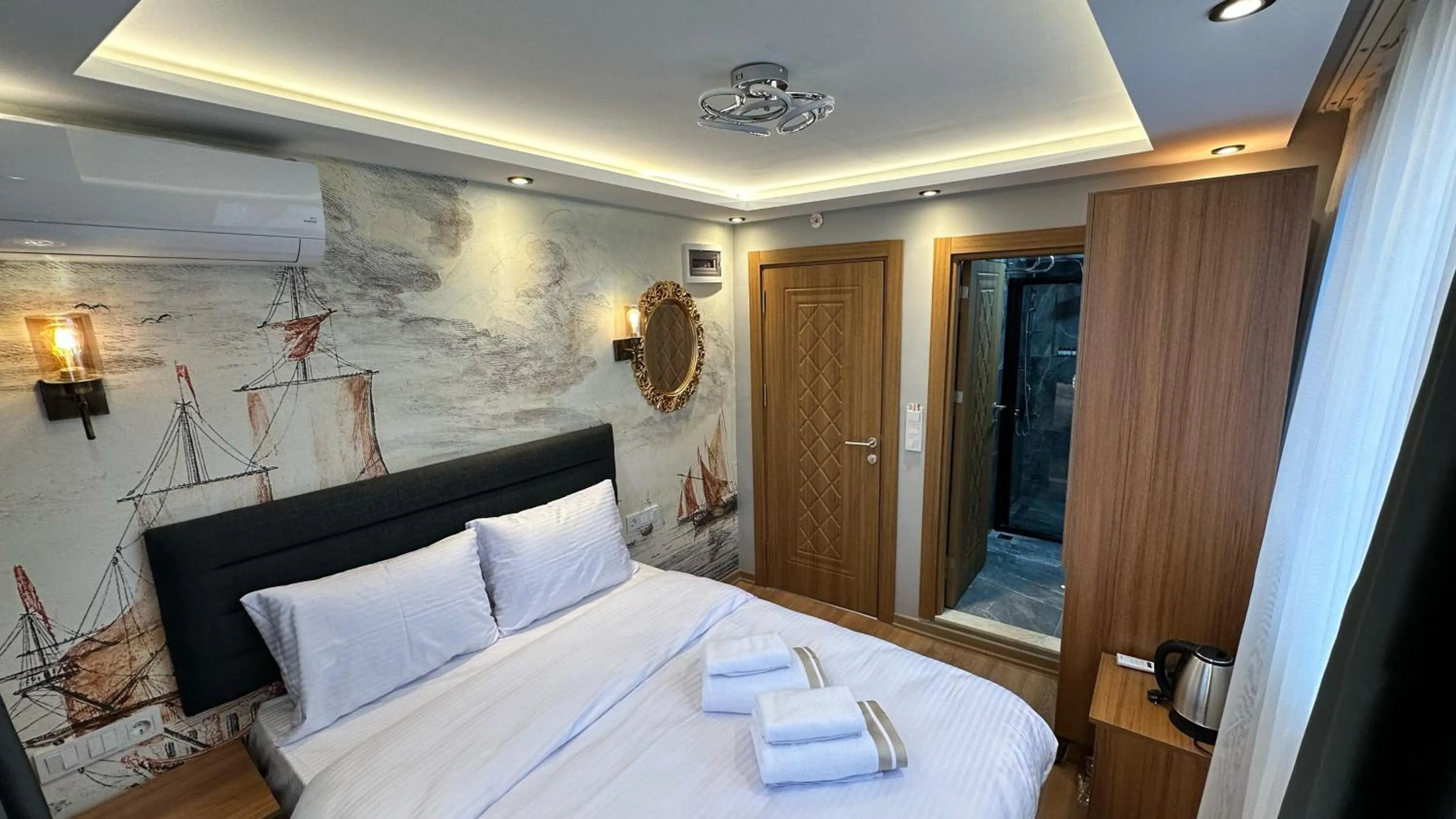 Bed in Mamma Marya Hotel