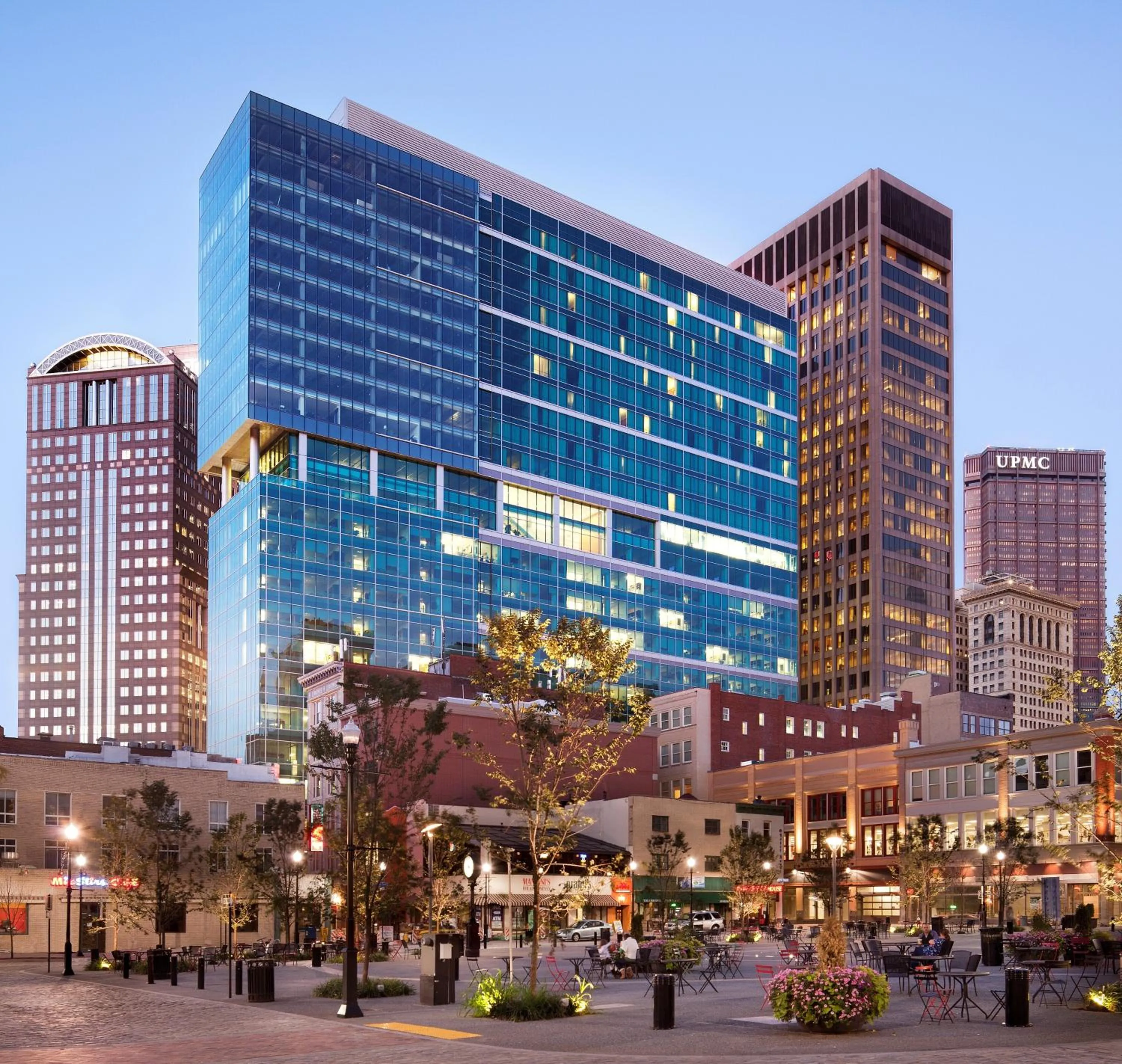 Property building in Fairmont Pittsburgh