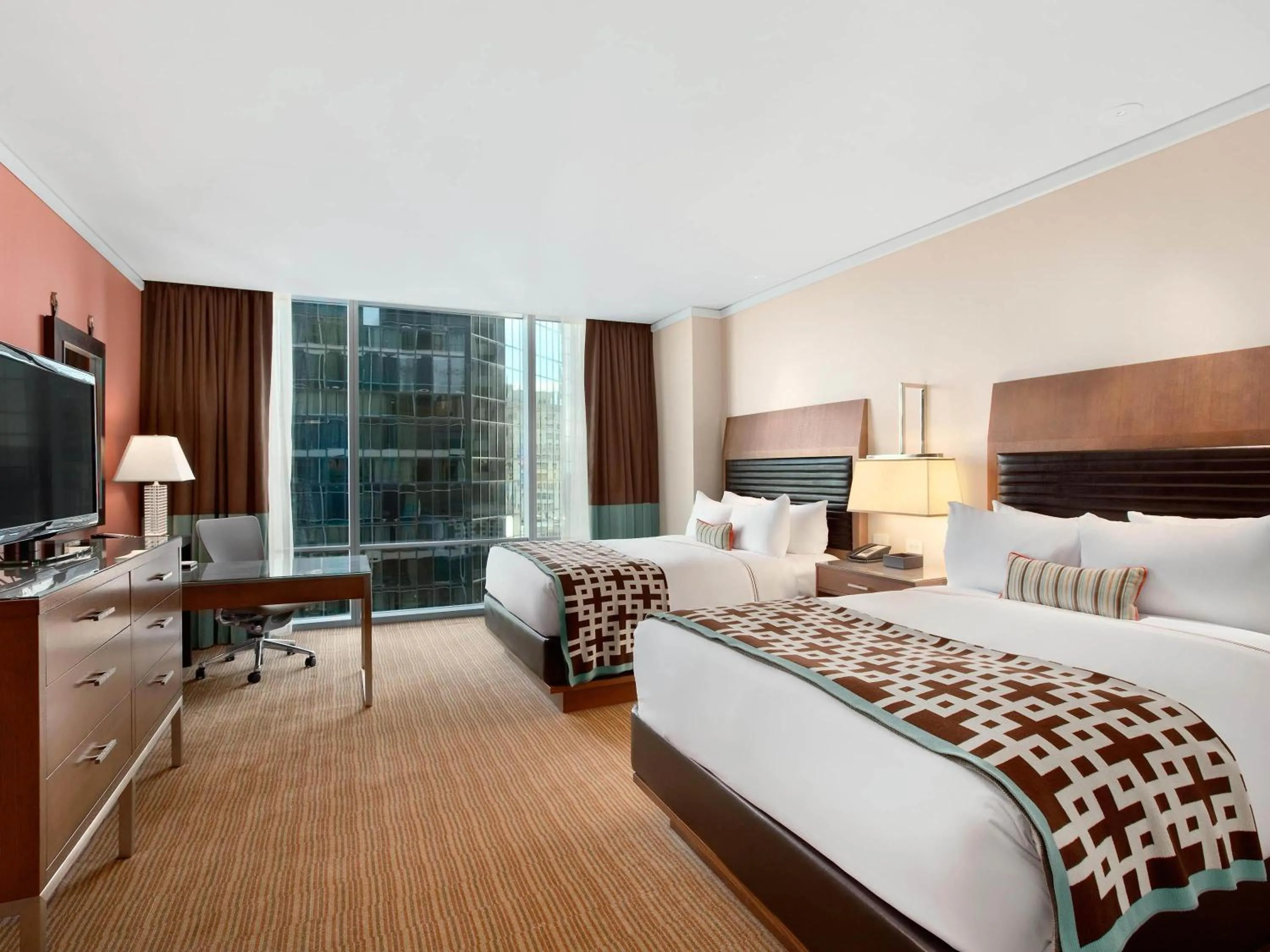 Bedroom, Bed in Fairmont Pittsburgh