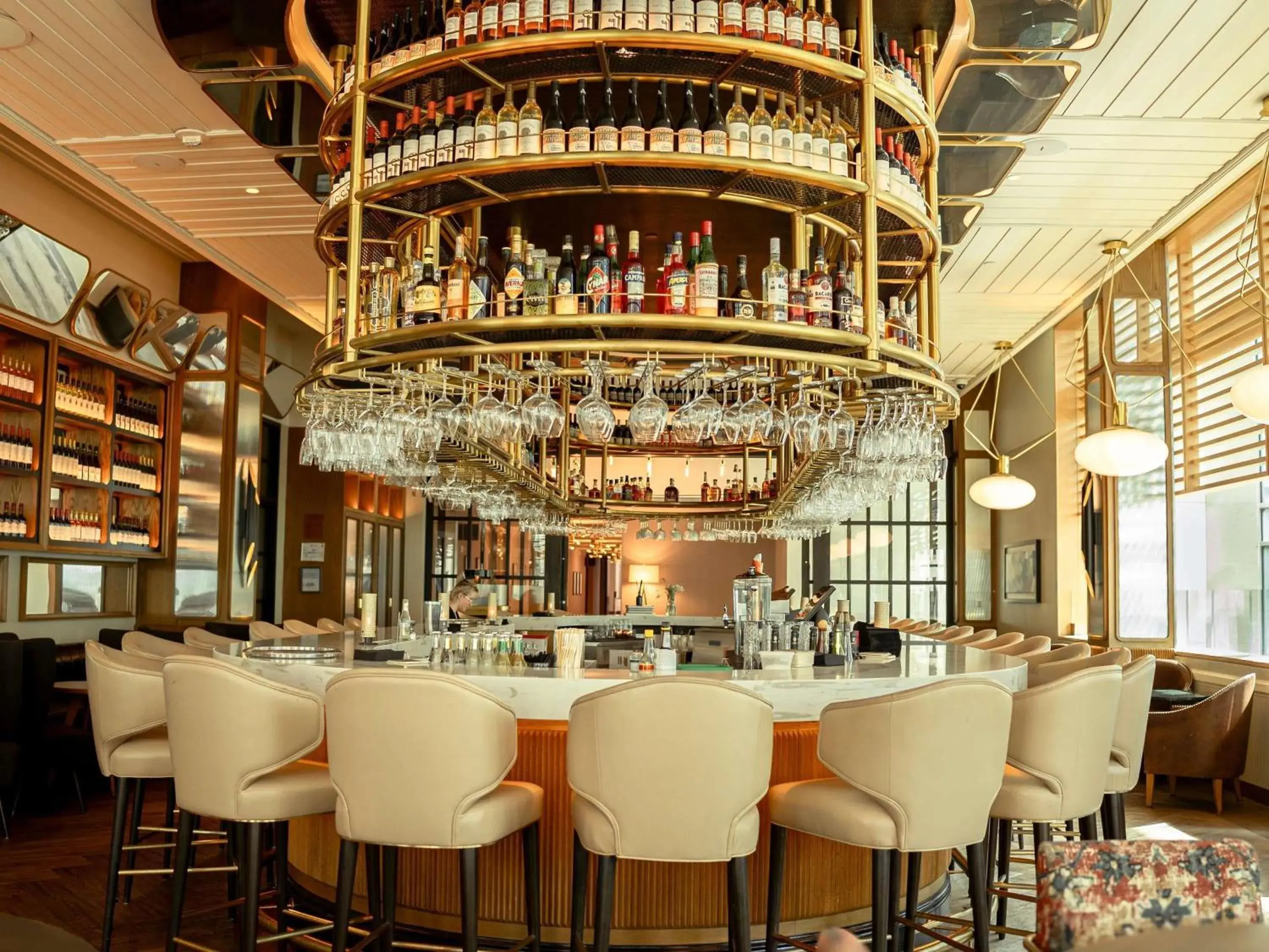 Restaurant/places to eat in Fairmont Pittsburgh Restaurant/places to eat in Fairmont Pittsburgh