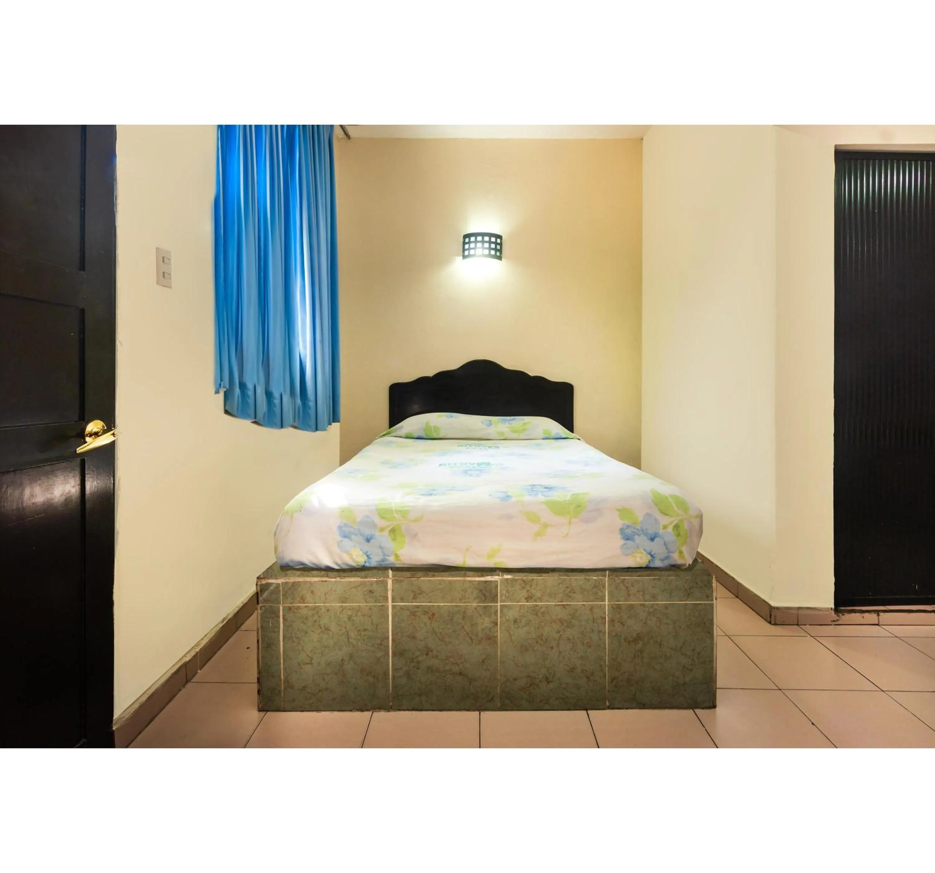 Bedroom in OYO Hotel San Martin