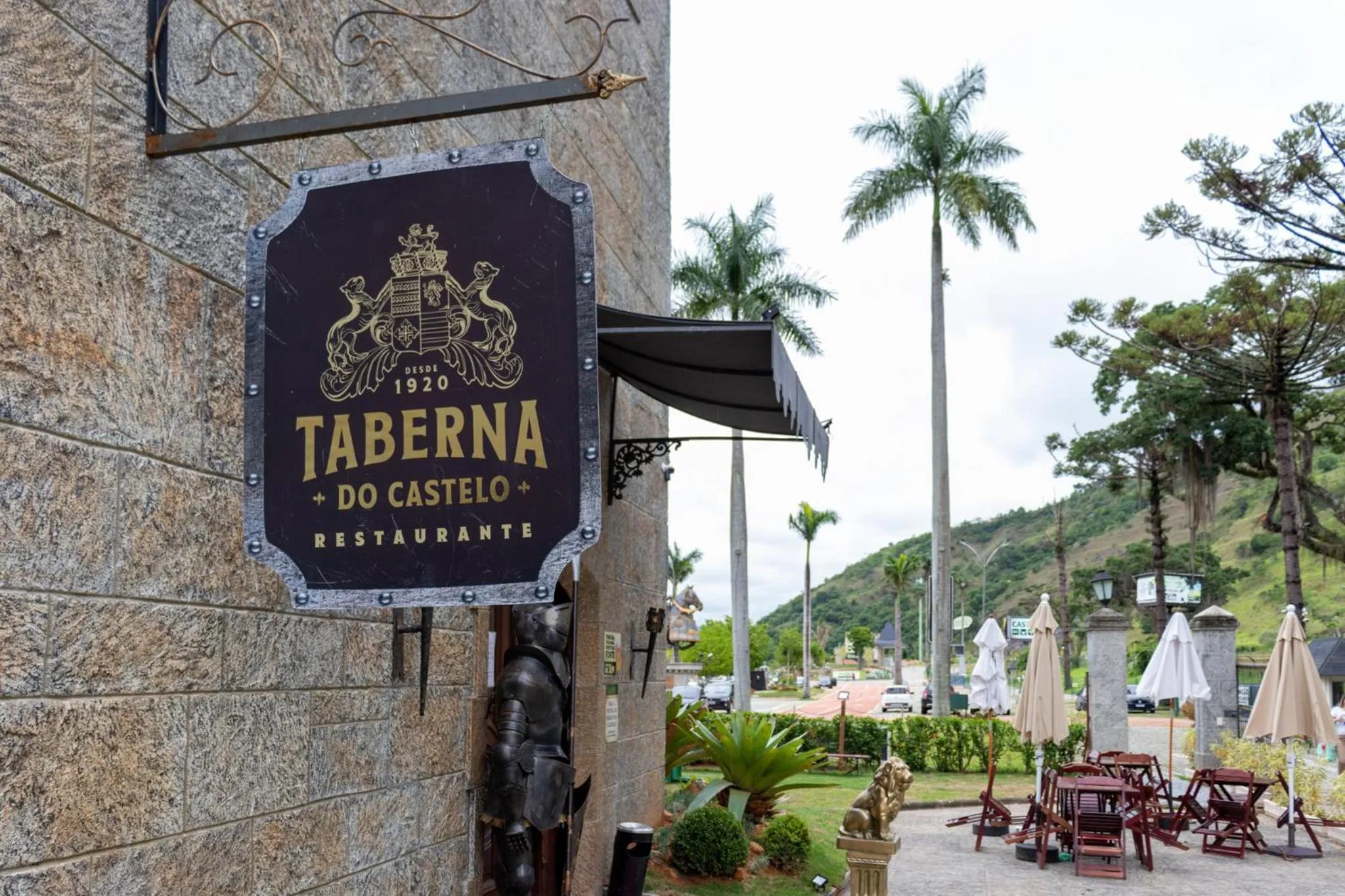 Property logo or sign in Castelo de Itaipava - Hotel, Eventos e Gastronomia