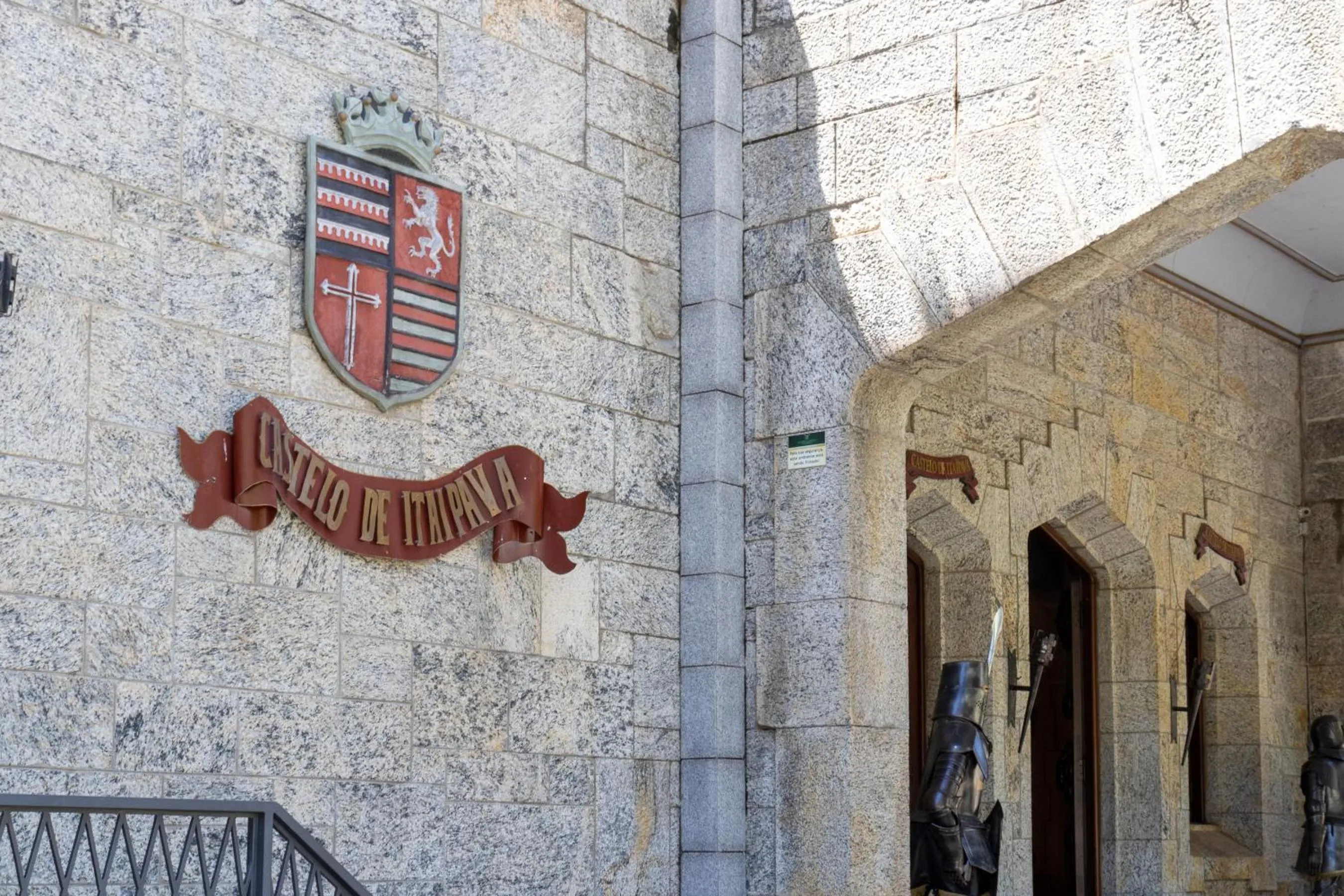 Facade/entrance in Castelo de Itaipava - Hotel, Eventos e Gastronomia