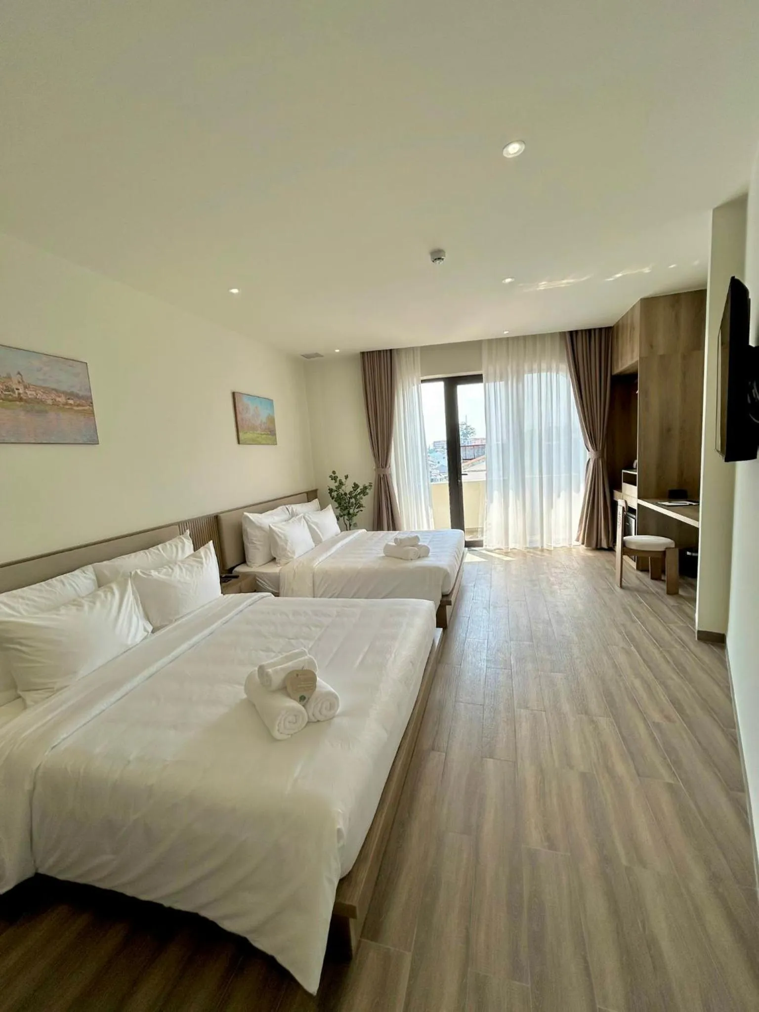 Photo of the whole room, Bed in Túi Ba Gang Central Hotel