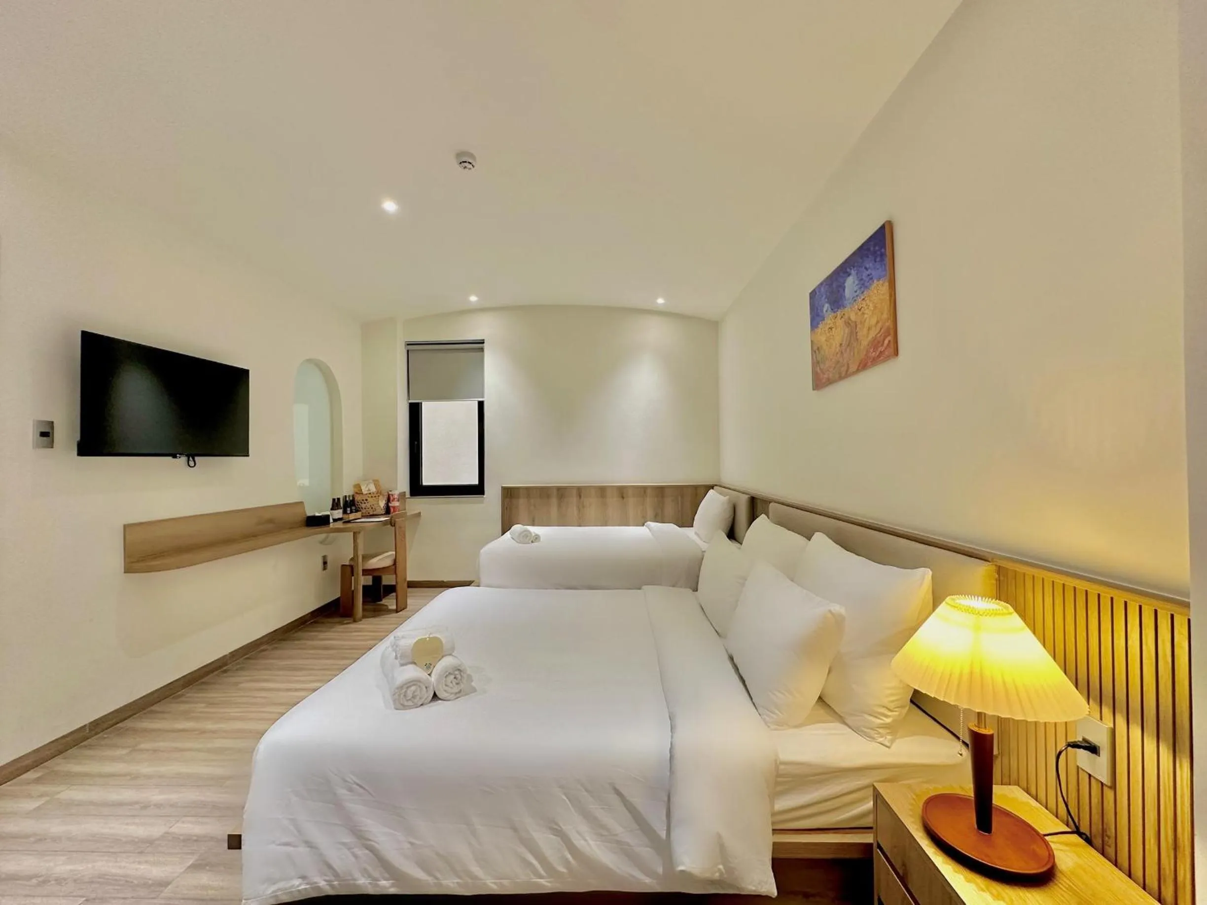 Photo of the whole room, Bed in Túi Ba Gang Central Hotel