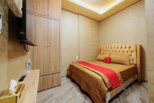 RedDoorz Plus Syariah @ Tiban Centre Batam
