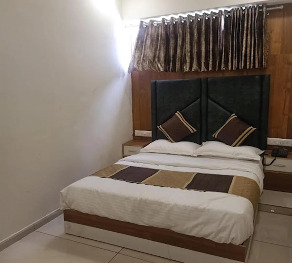 Photo of the whole room in Galaxy Inn Hotel