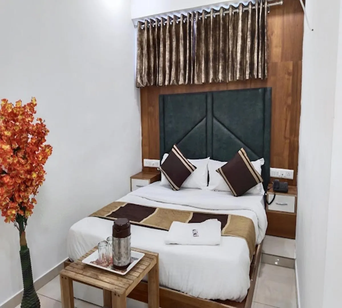 Photo of the whole room in Galaxy Inn Hotel