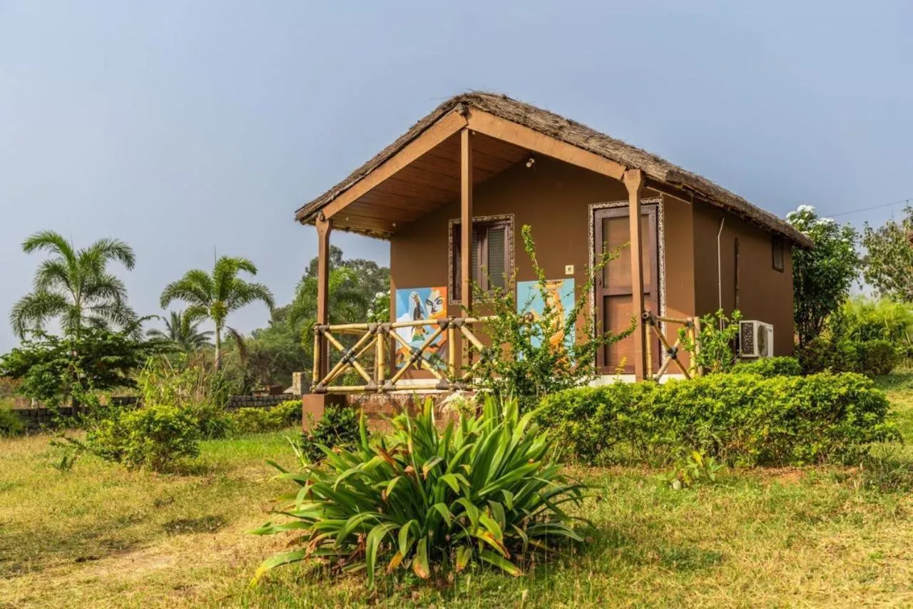 Garden view in Leo wooden resorts