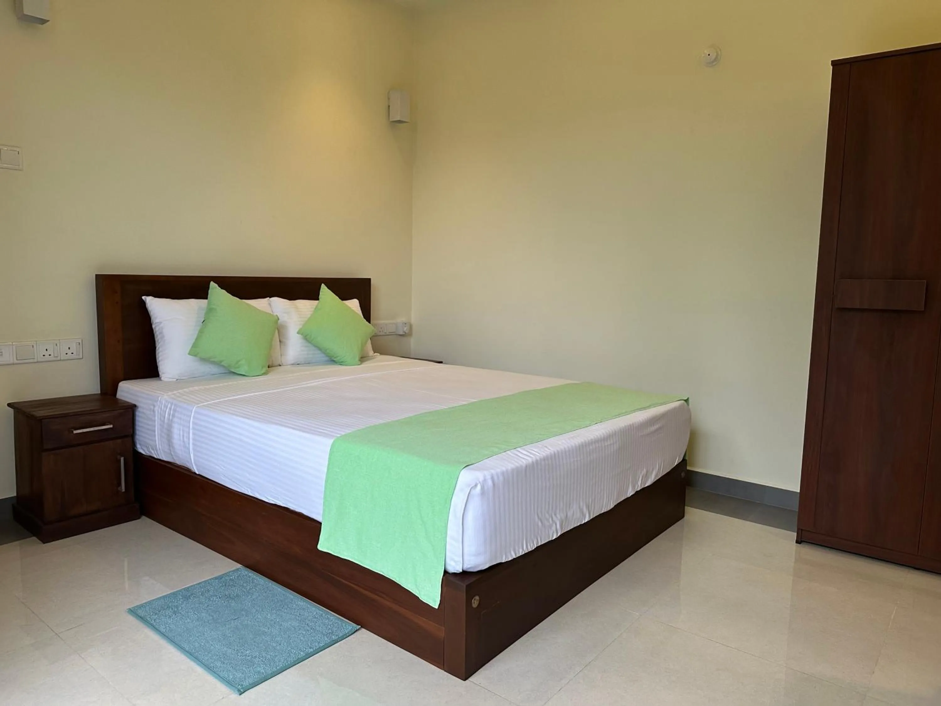 Bed in Fortwill City Hotel