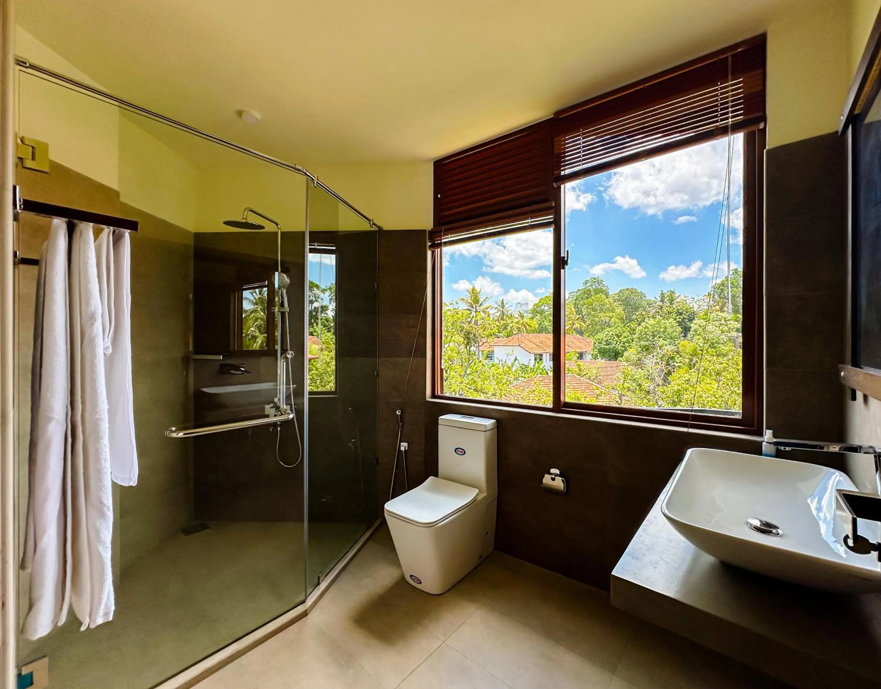 Bathroom in Fortwill City Hotel