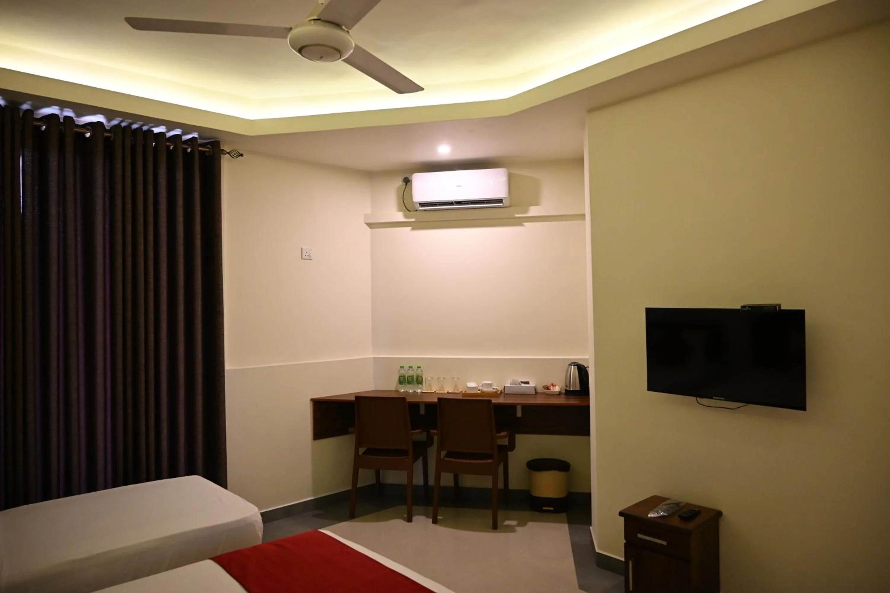 Bed in Fortwill City Hotel