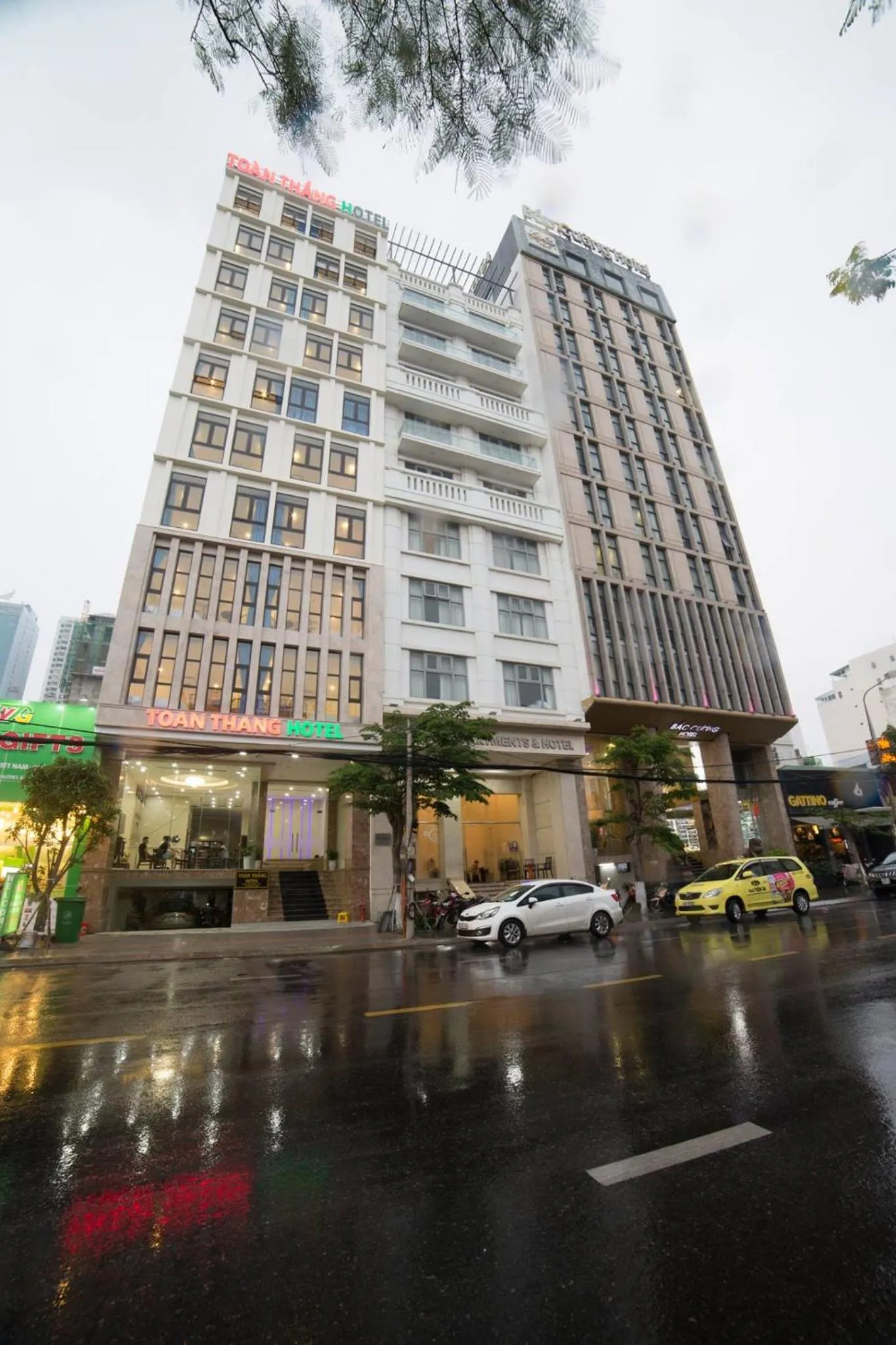 Property building in Toan Thang Beach Hotel - 100m to the beach