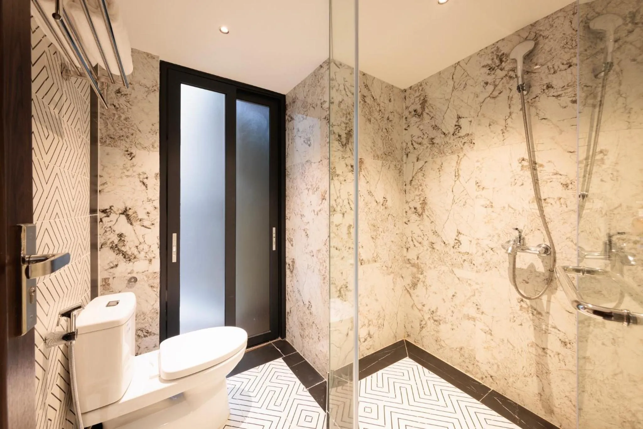 Shower in Eli Rina Hotel