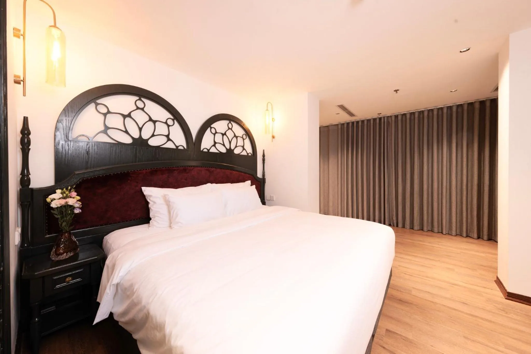 Bedroom, Bed in Eli Rina Hotel