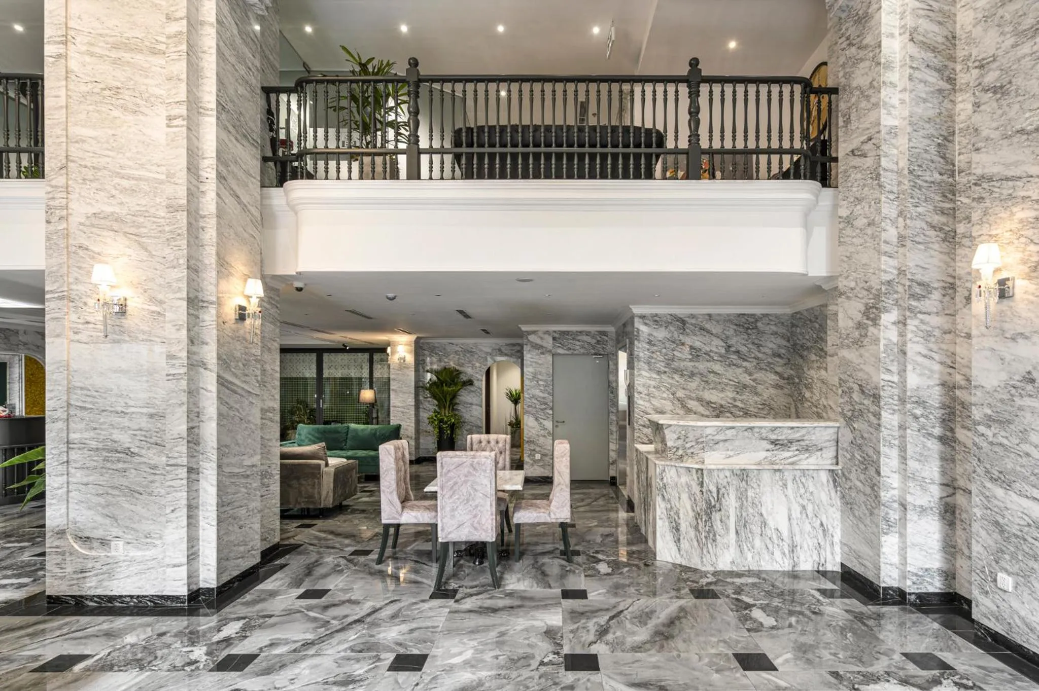 Food and drinks in Eli Rina Hotel