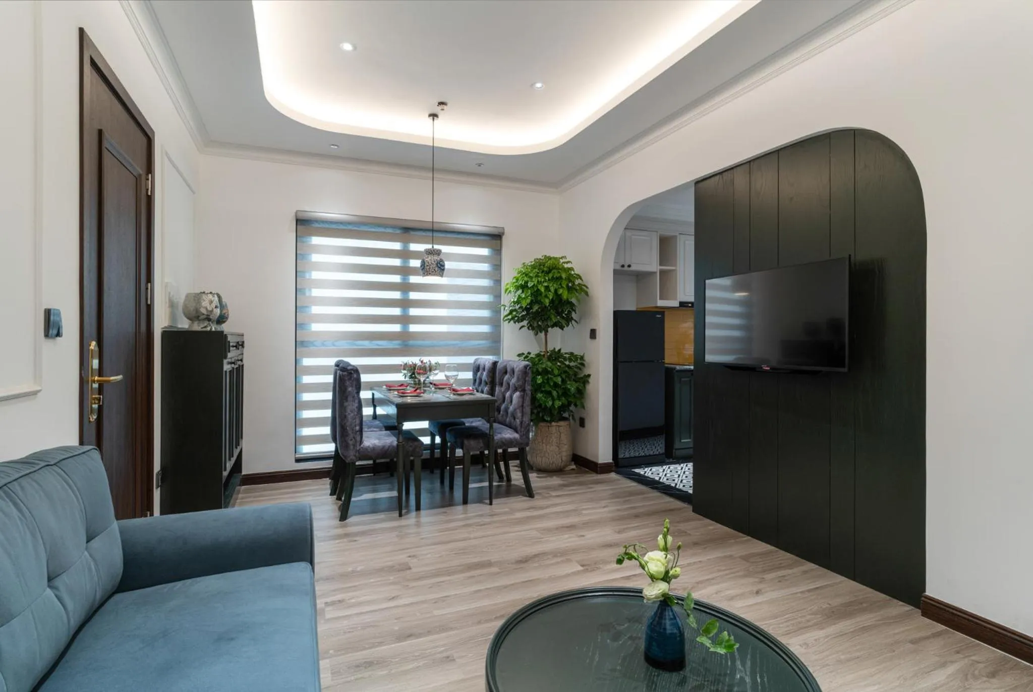 TV and multimedia in Eli Rina Hotel