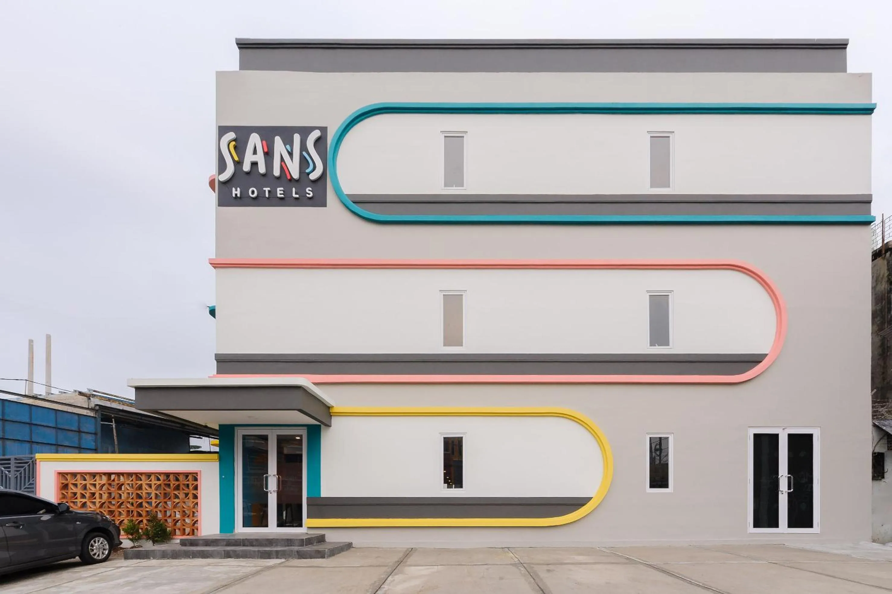 Property building in Sans Hotel Pesona Bekasi