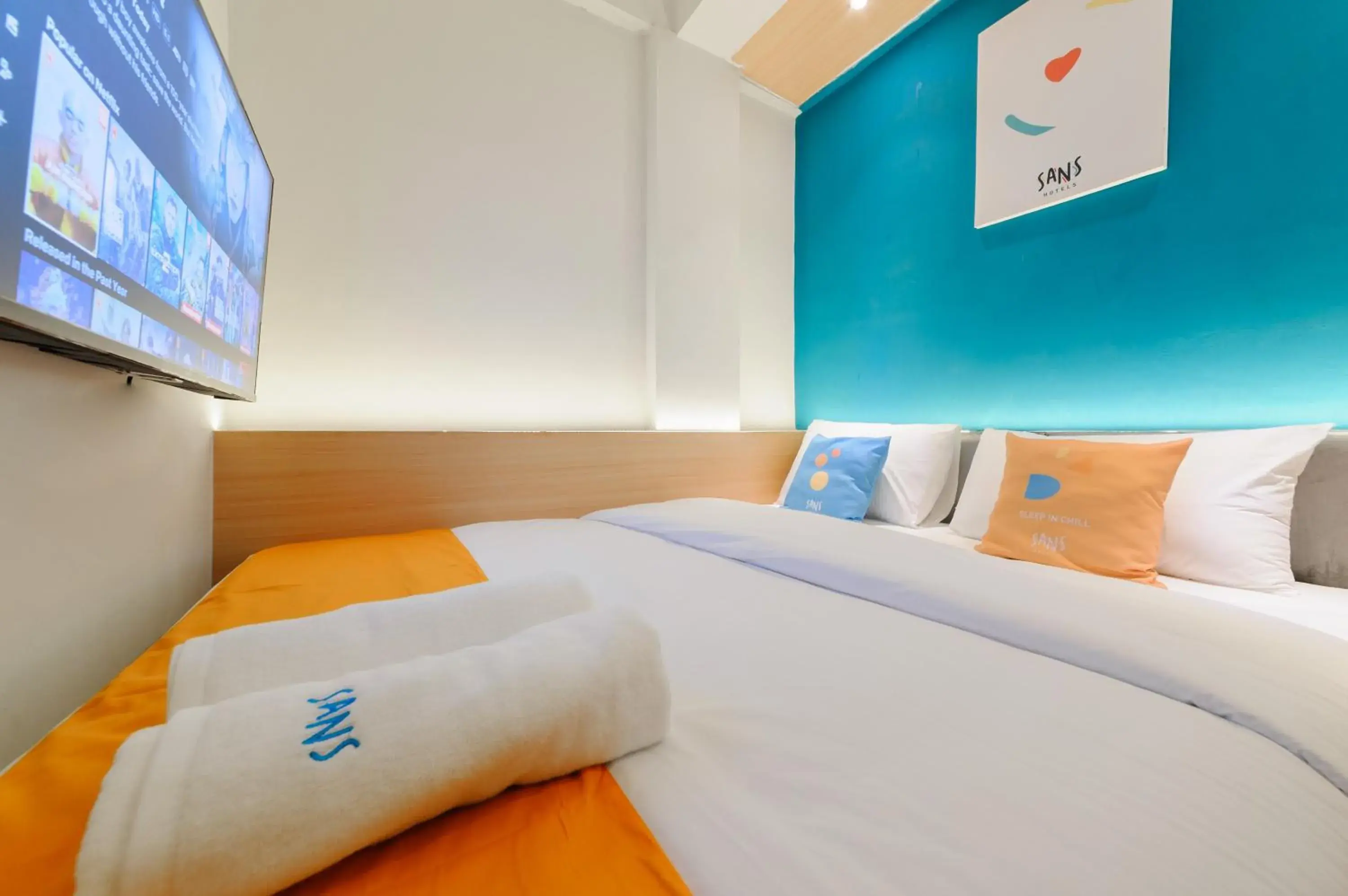 Bedroom, Bed in Sans Hotel Pesona Bekasi Bedroom, Bed in Sans Hotel Pesona Bekasi