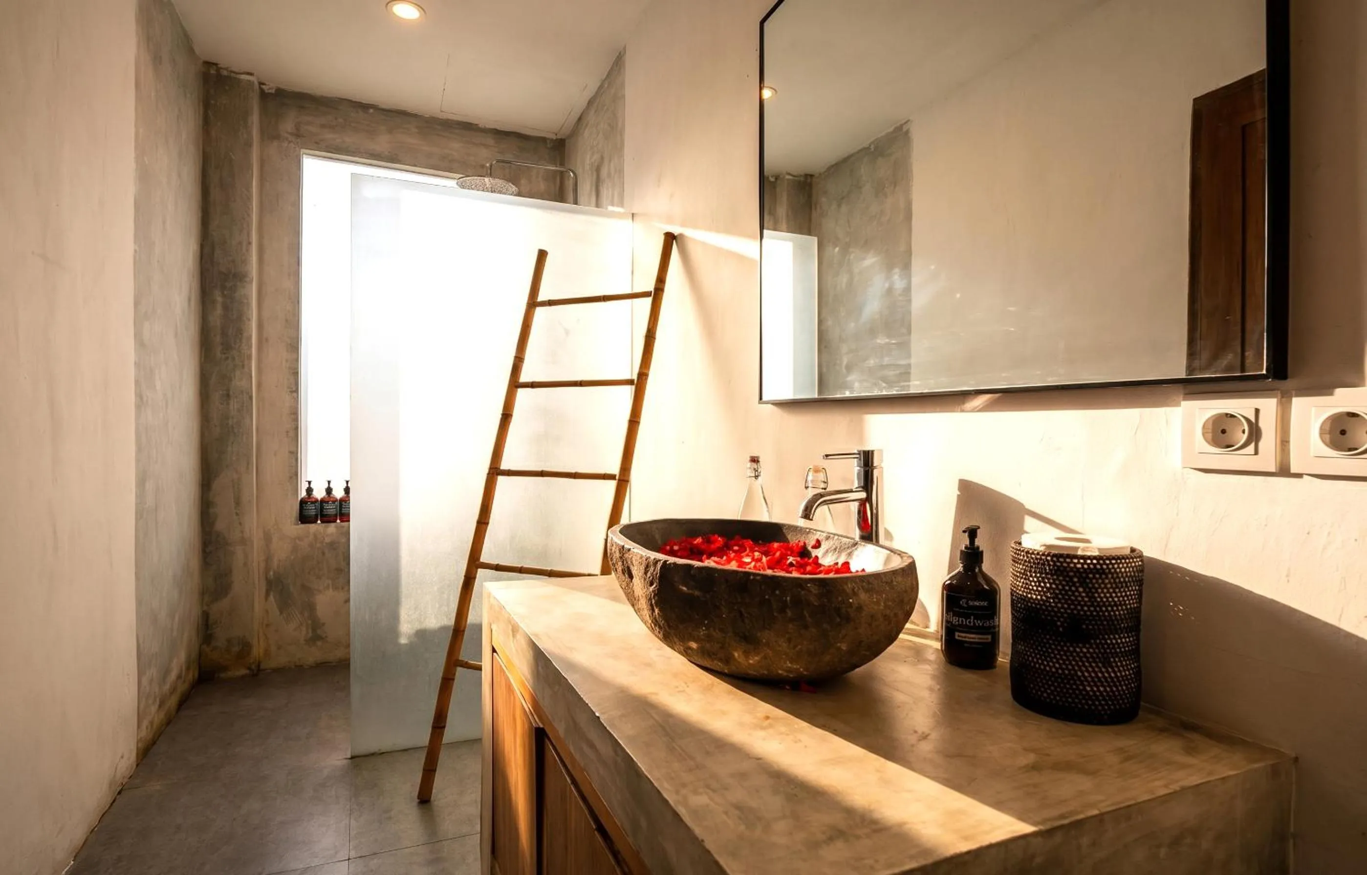 Bathroom in Villa Kulibul by GORO