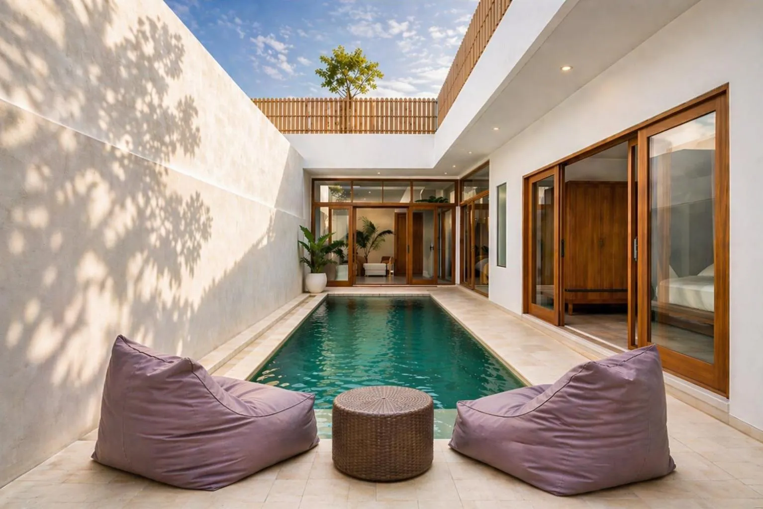 Swimming pool in Villa Kulibul by GORO