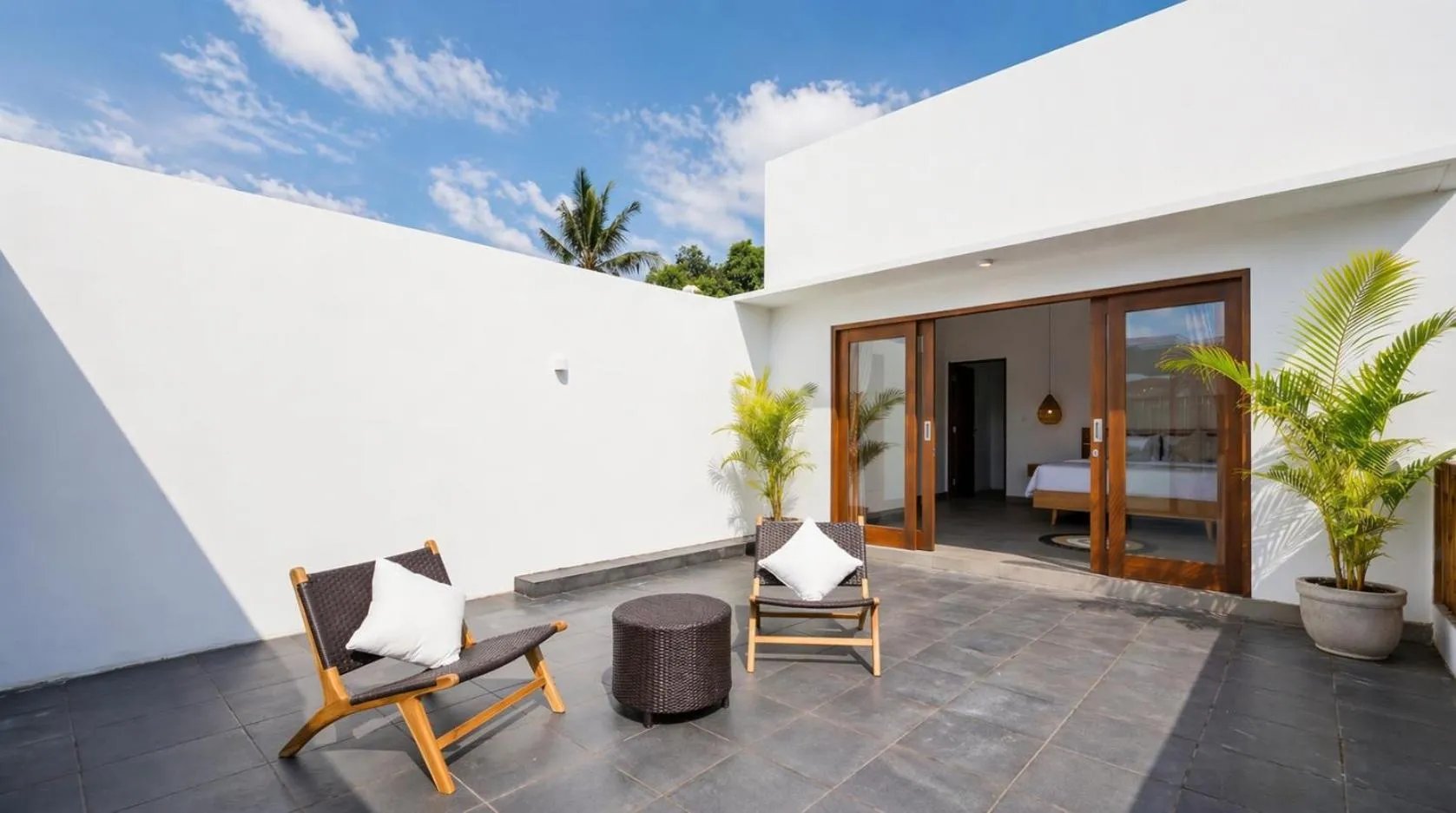 Patio in Villa Kulibul by GORO
