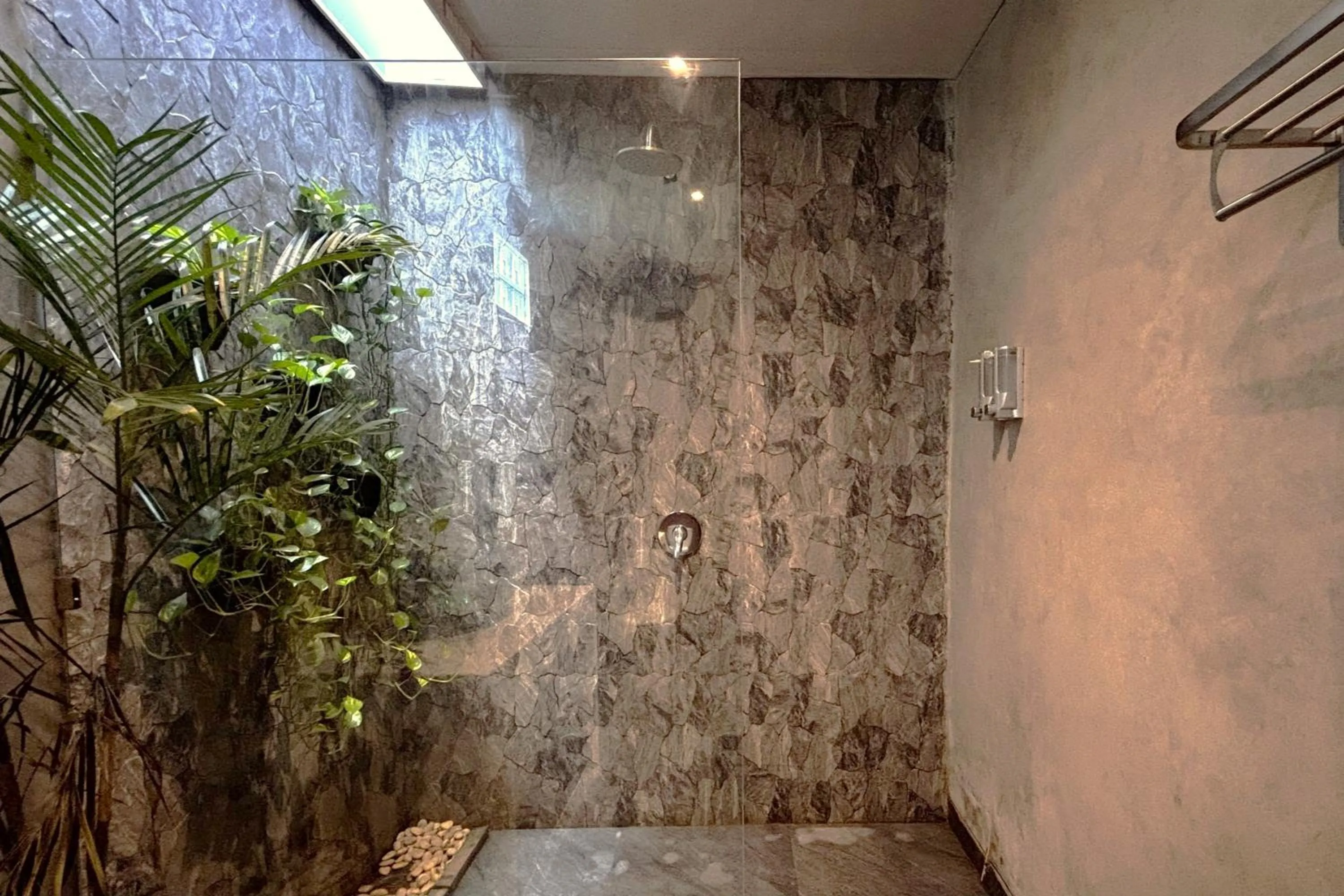 Bathroom in Bali Bata Canggu Guesthouse