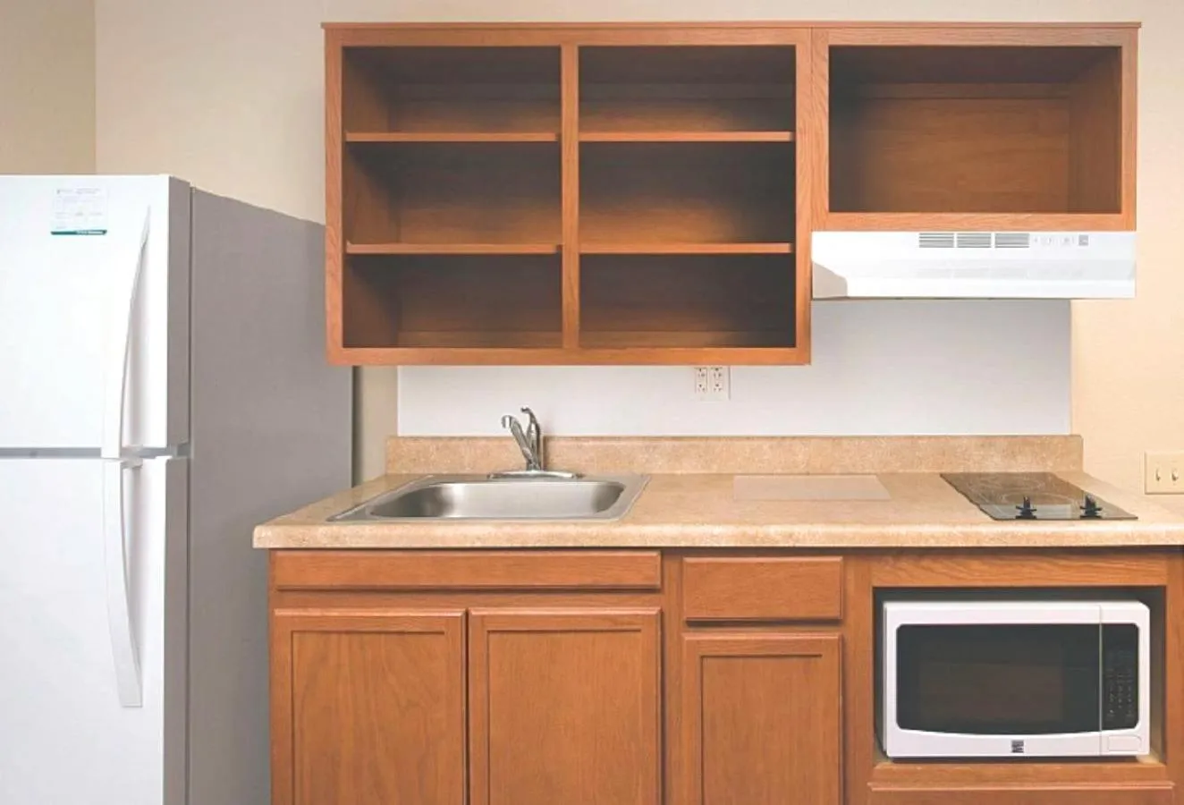kitchen in WoodSpring Suites Augusta Fort Eisenhower