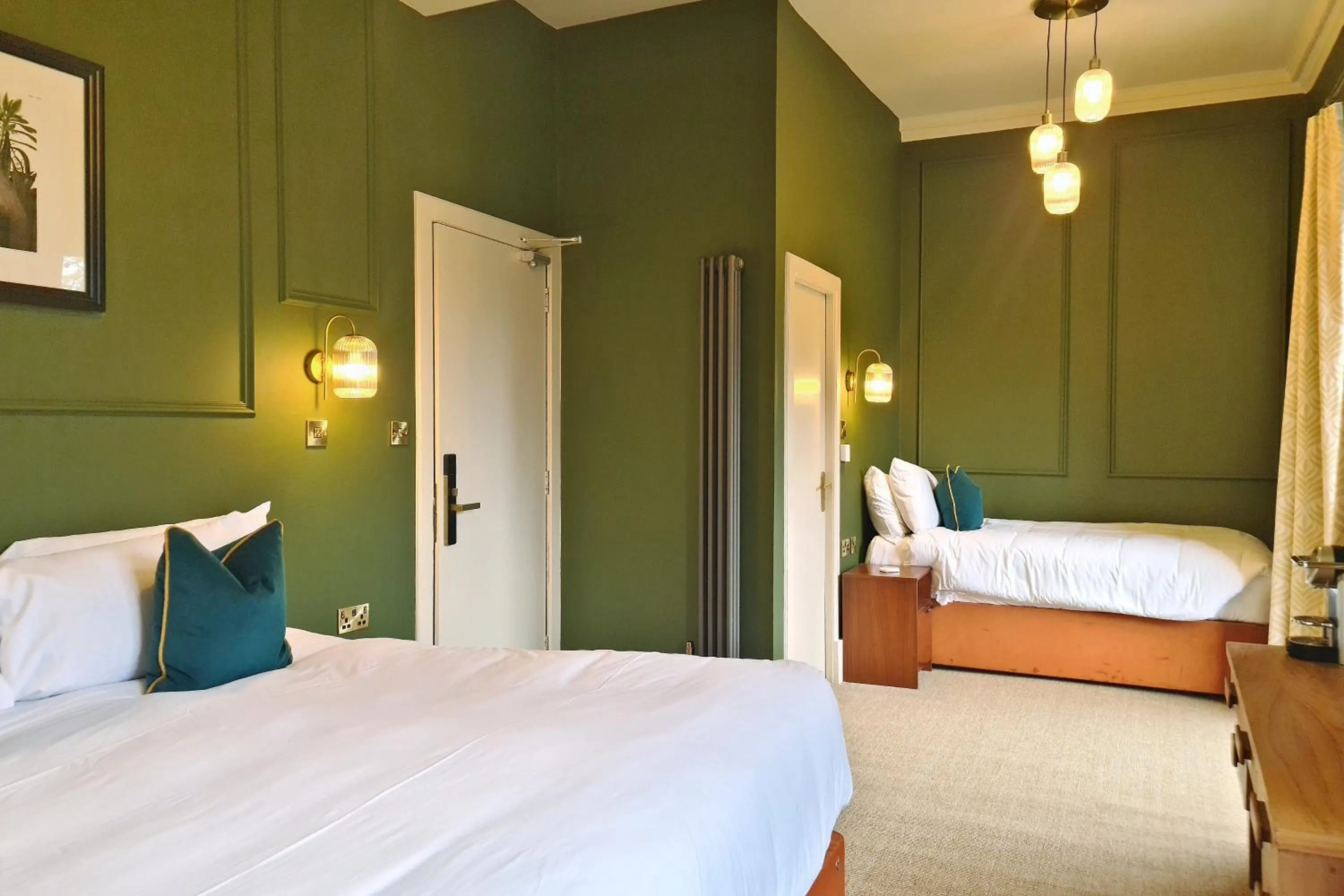 The Alyth Hotel
