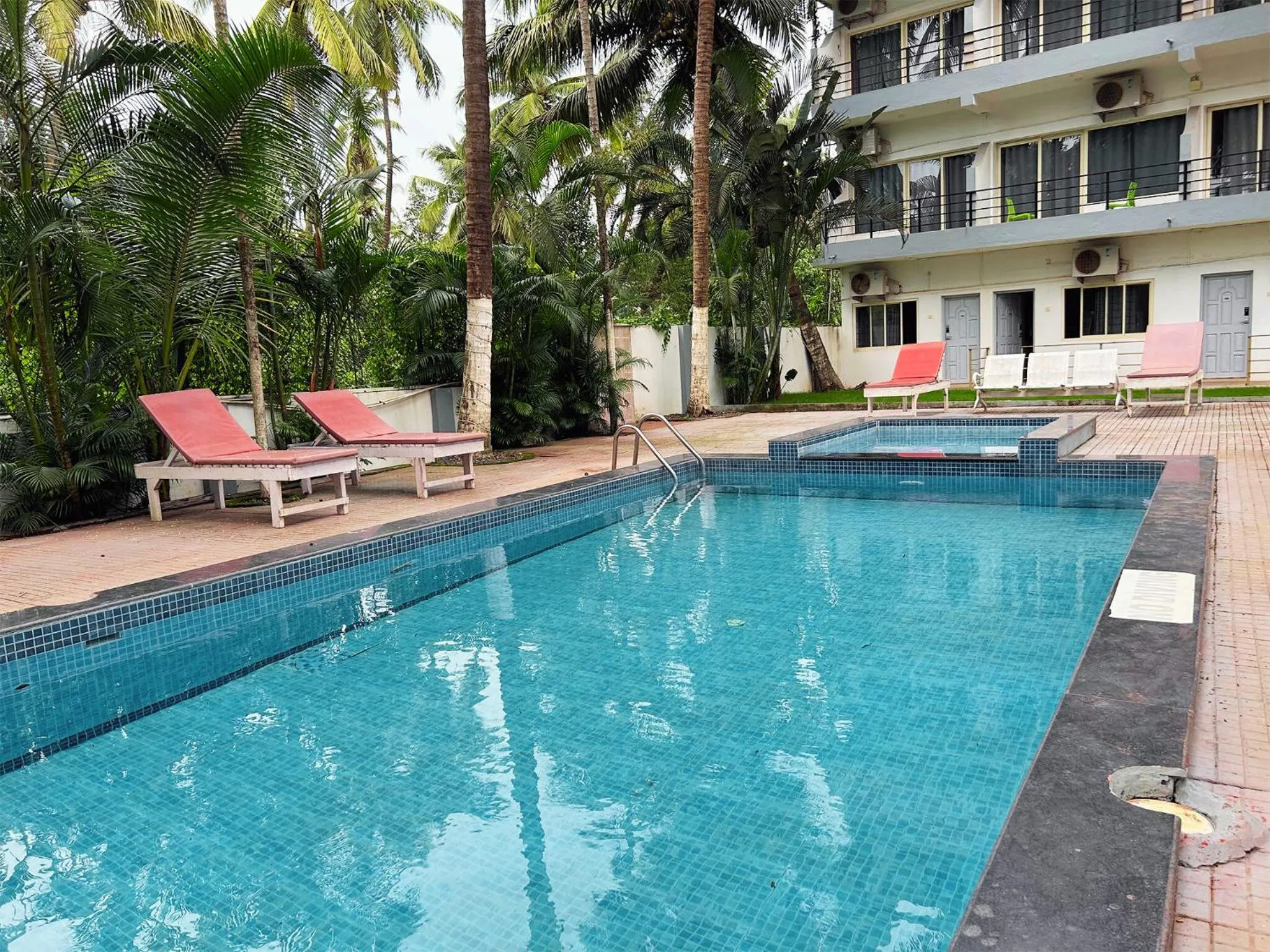 Swimming pool in Bay Breeze Resorts & Hotels