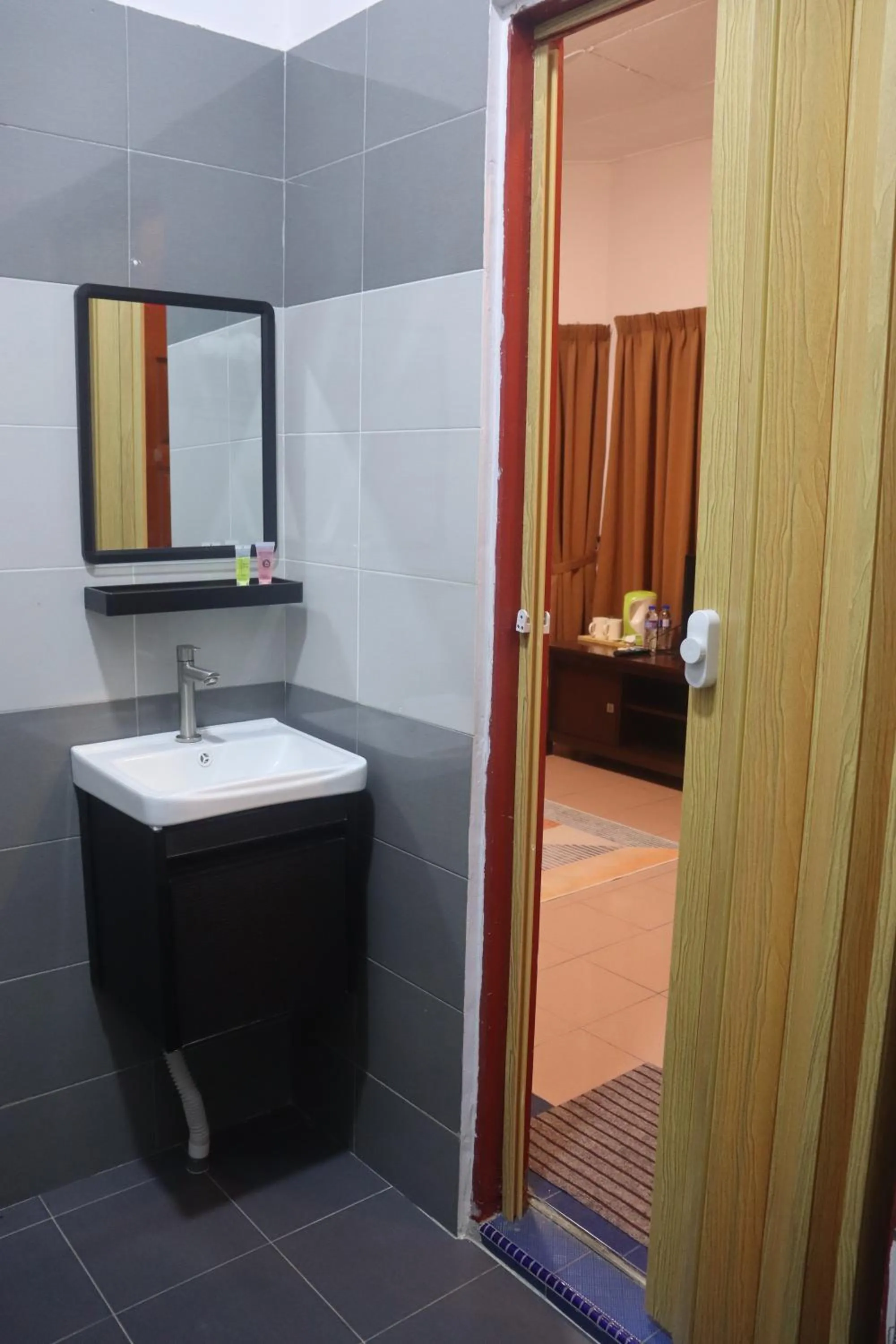 Bathroom in Bunga Raya Resort Parit Buntar
