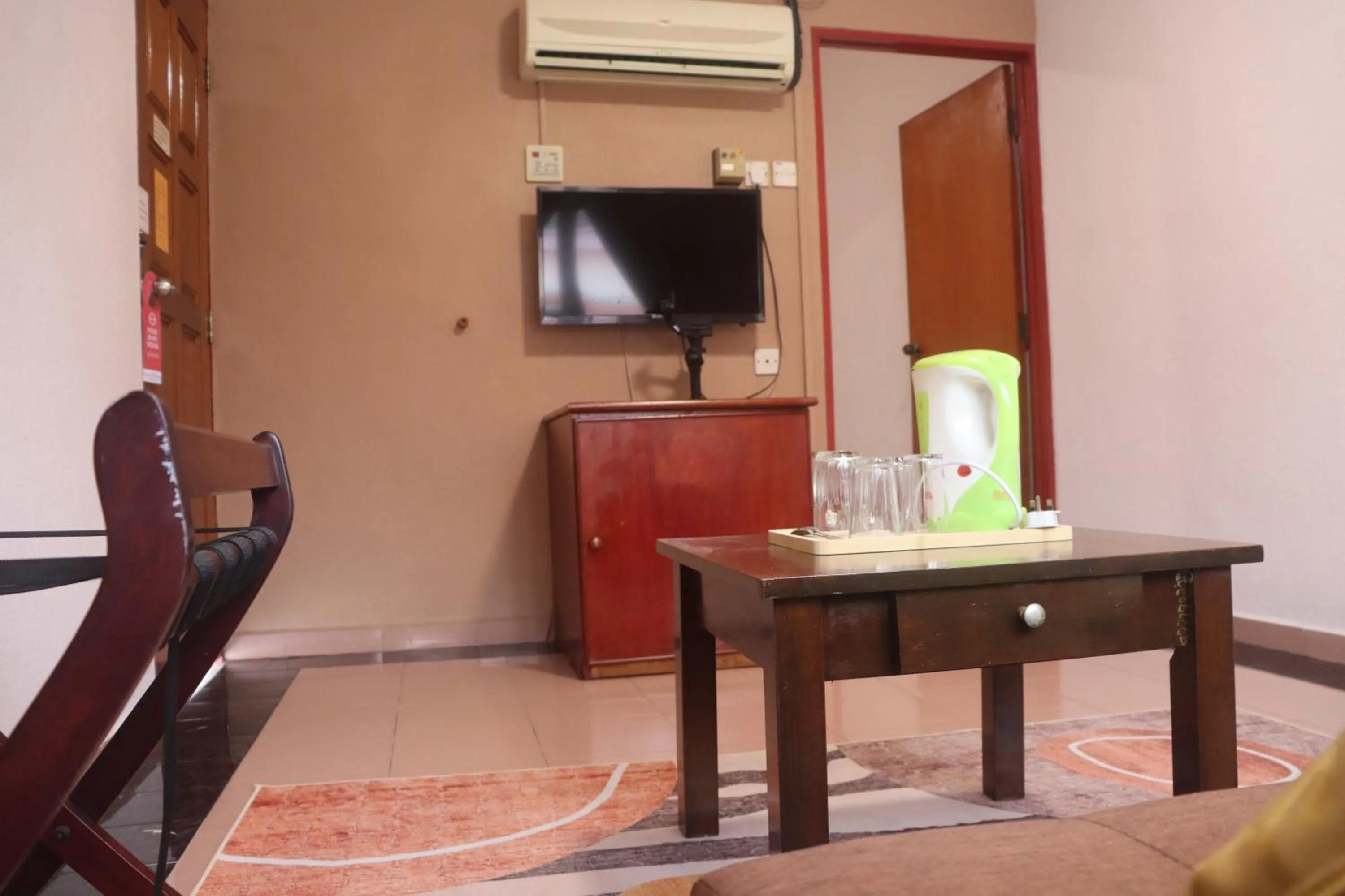 TV and multimedia in Bunga Raya Resort Parit Buntar