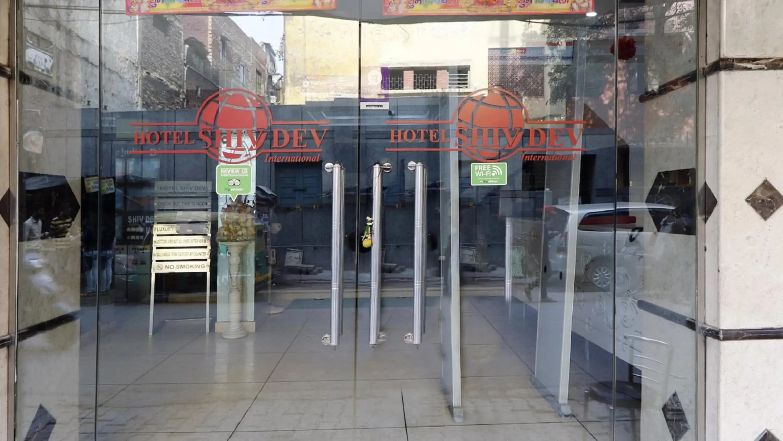 Facade/entrance in Hotel Shivdev International Facade/entrance in Hotel Shivdev International