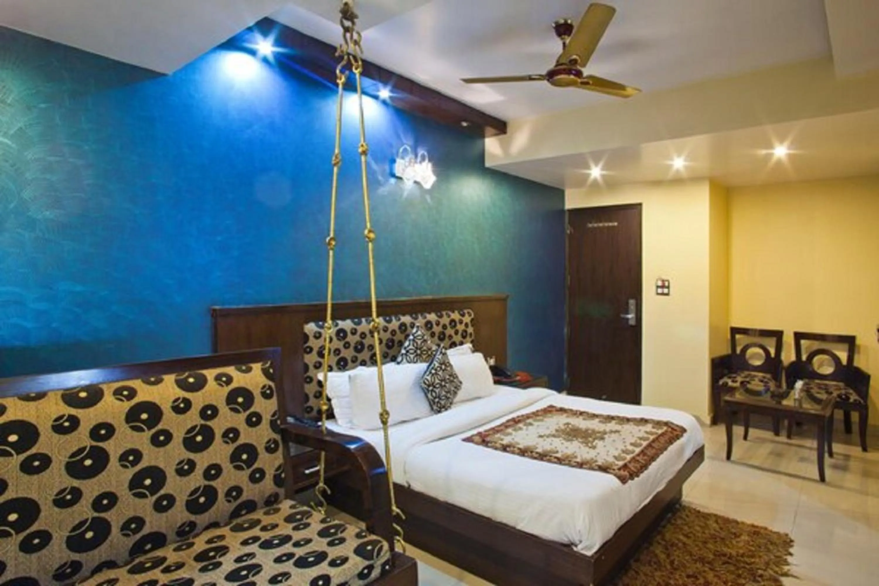 Bed in Hotel Shivdev International